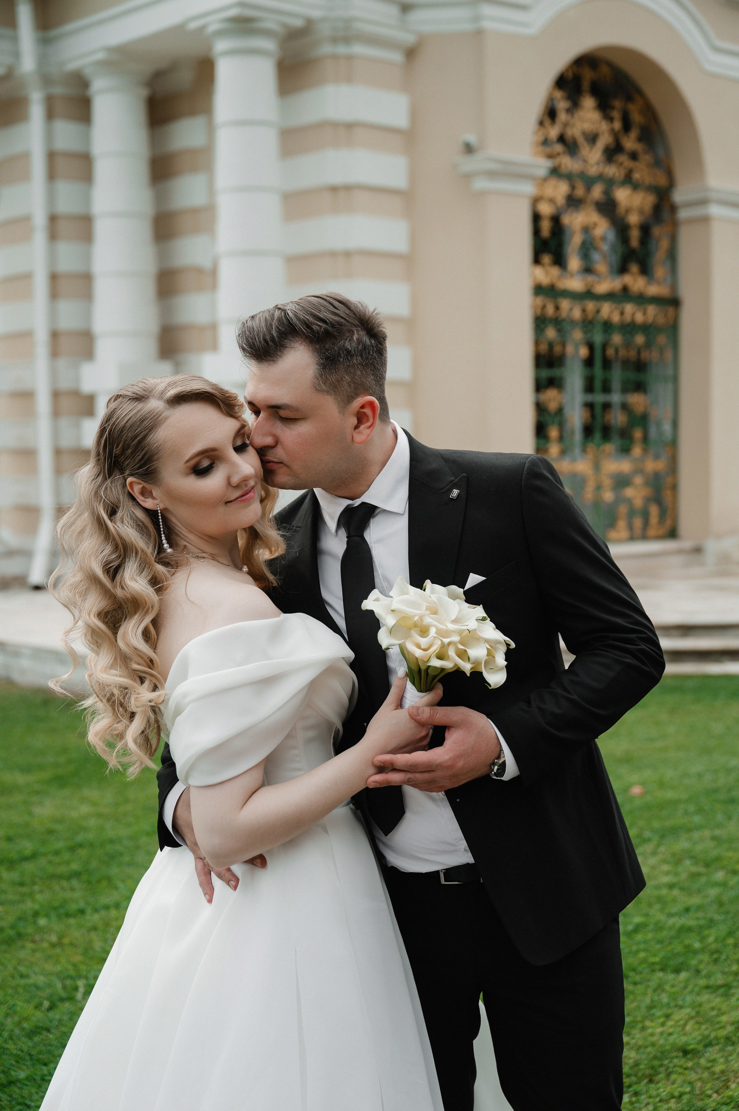 Илья и Ольга.Кусково. Свадебный фотограф Раменское-Москва