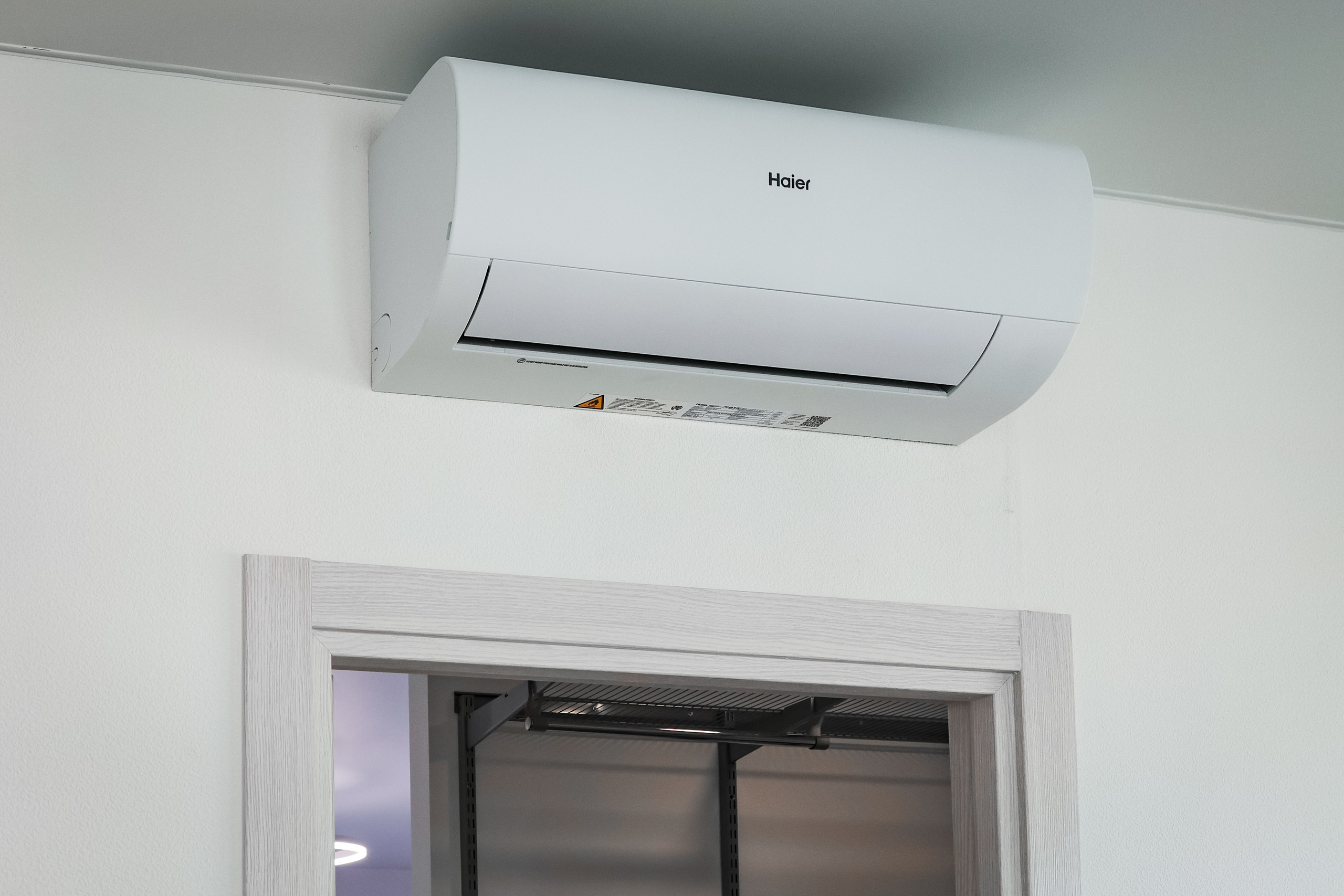 APARTMENT COMPLEX INTERIOR. Mixturecaptures