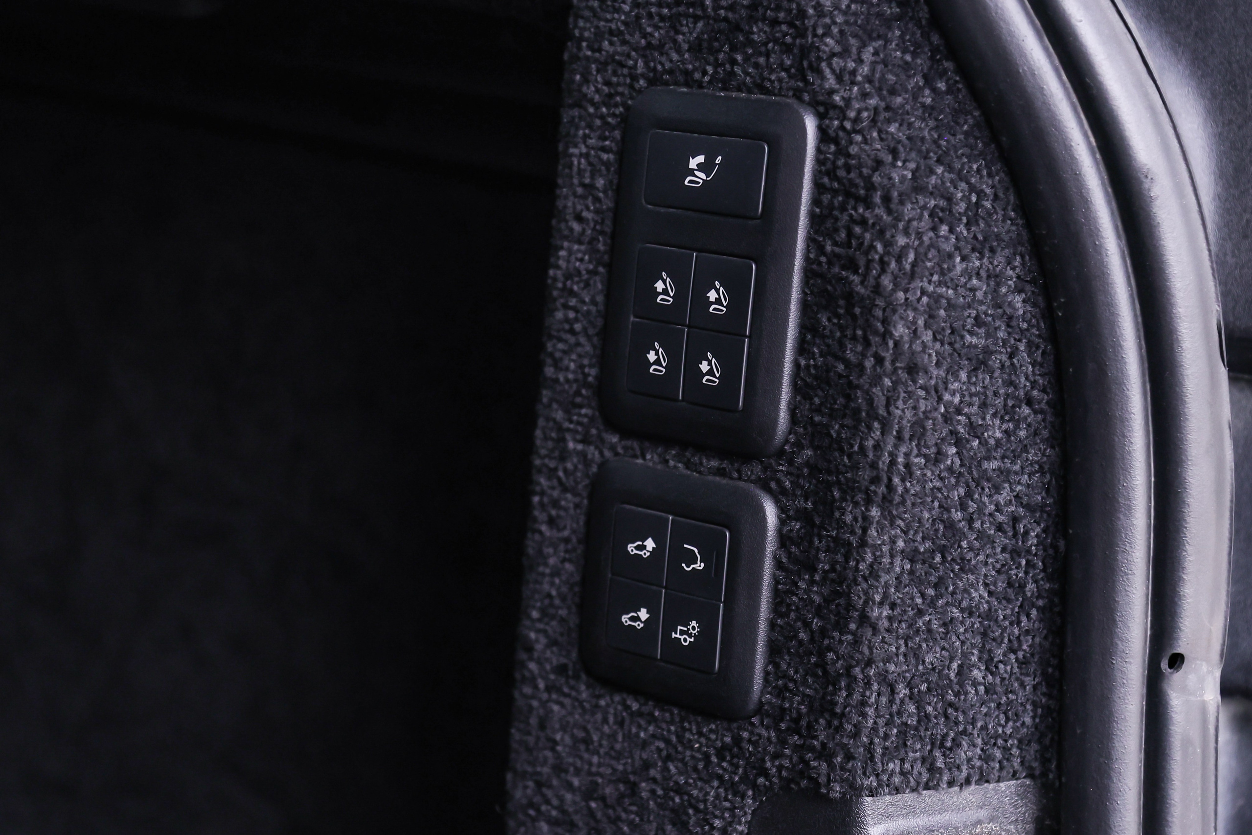 2018 RANGE ROVER AUTOBIOGRAPHY LONG. Mixturecaptures