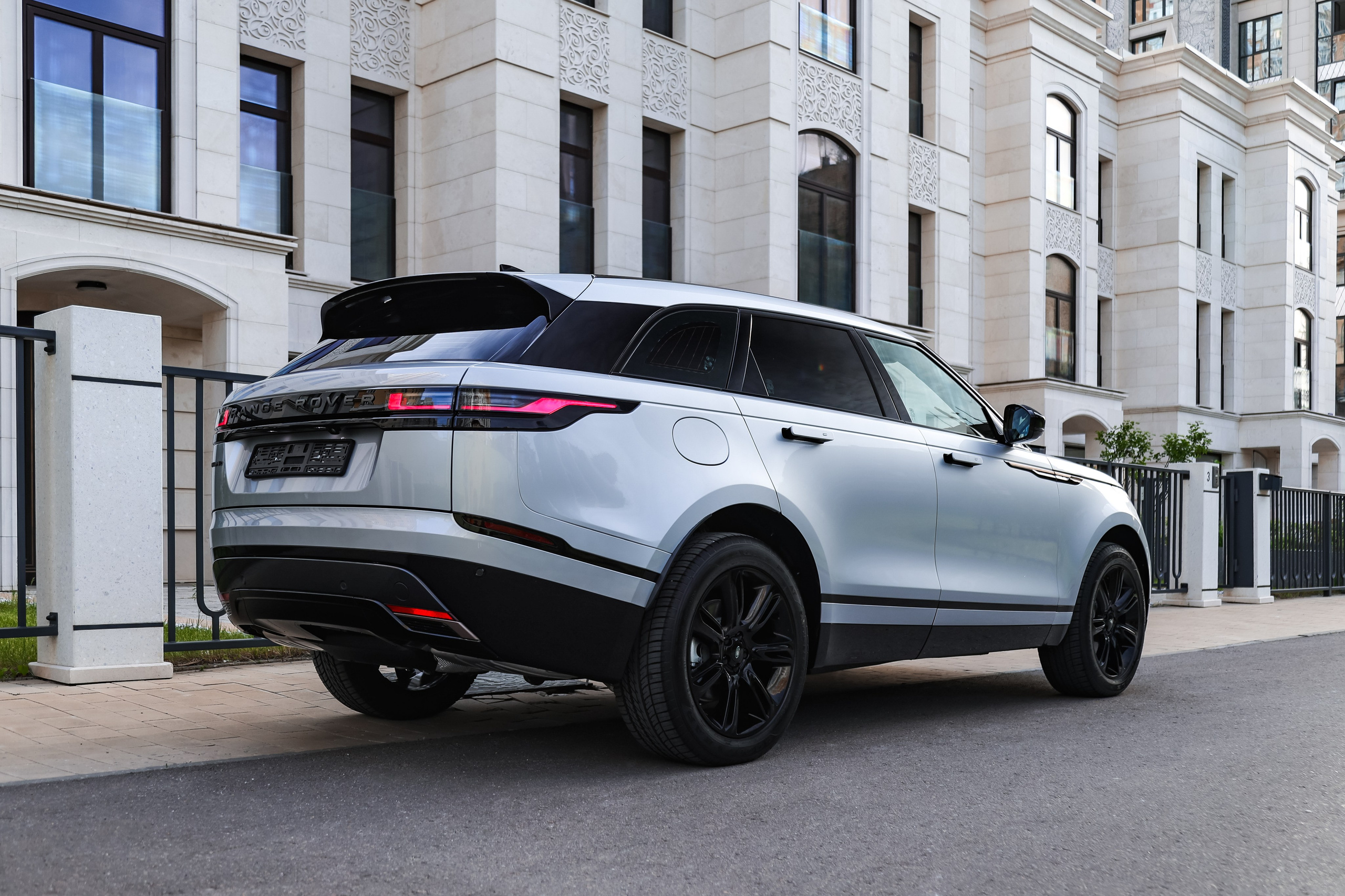 2024 RANGE ROVER VELAR 2.0 AT. Mixturecaptures