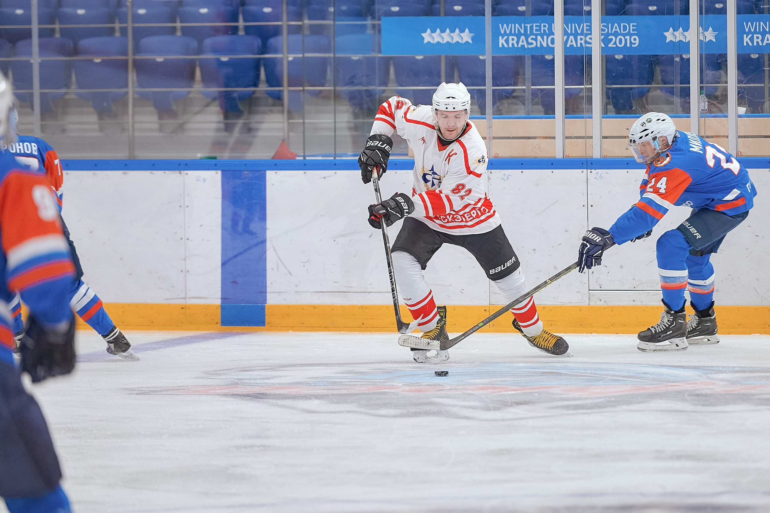 Портфолио репортажной фотосъёмки: Кристалл арена — Хоккей — РусГидро. Фотограф Яковлев Роман — Красноярск