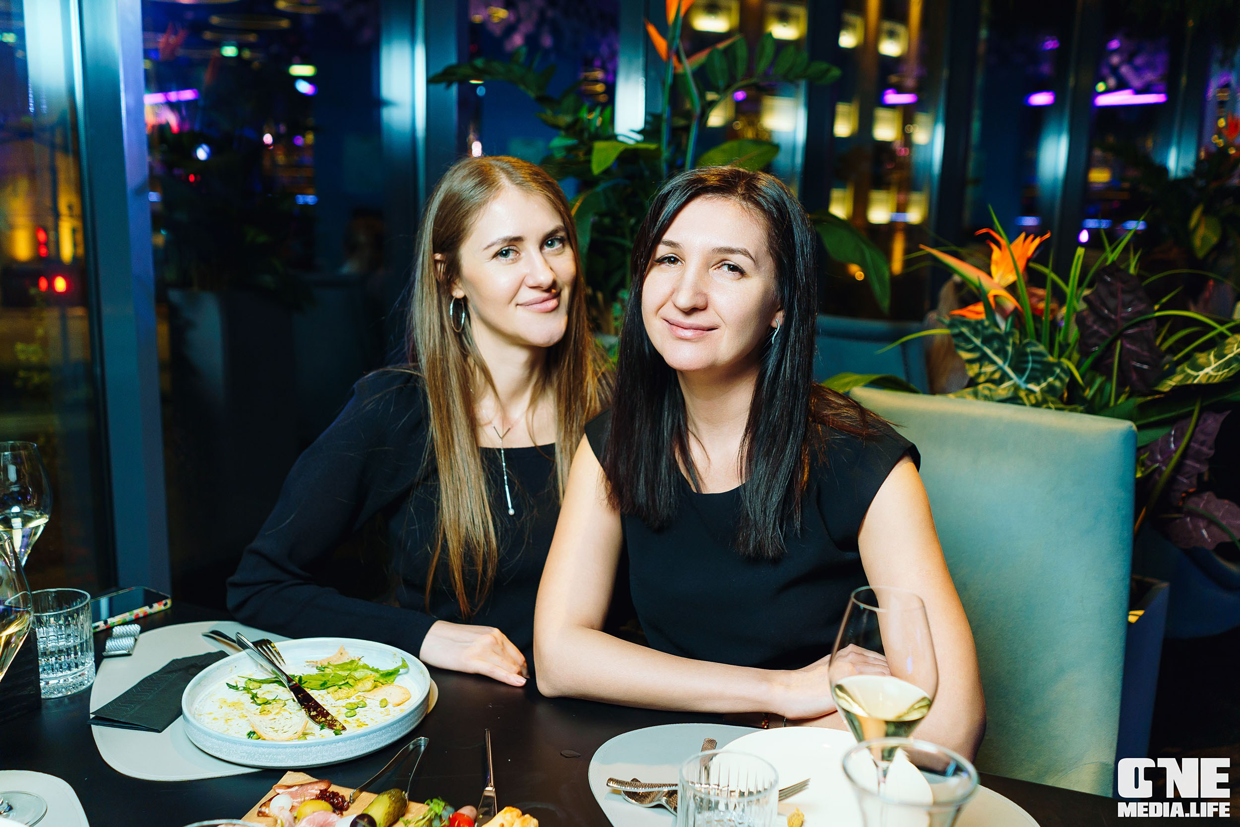 Фоторепортаж из ресторана Океан. One Media Life: фоторепортажи, фотоотчеты с мероприятий и заведений