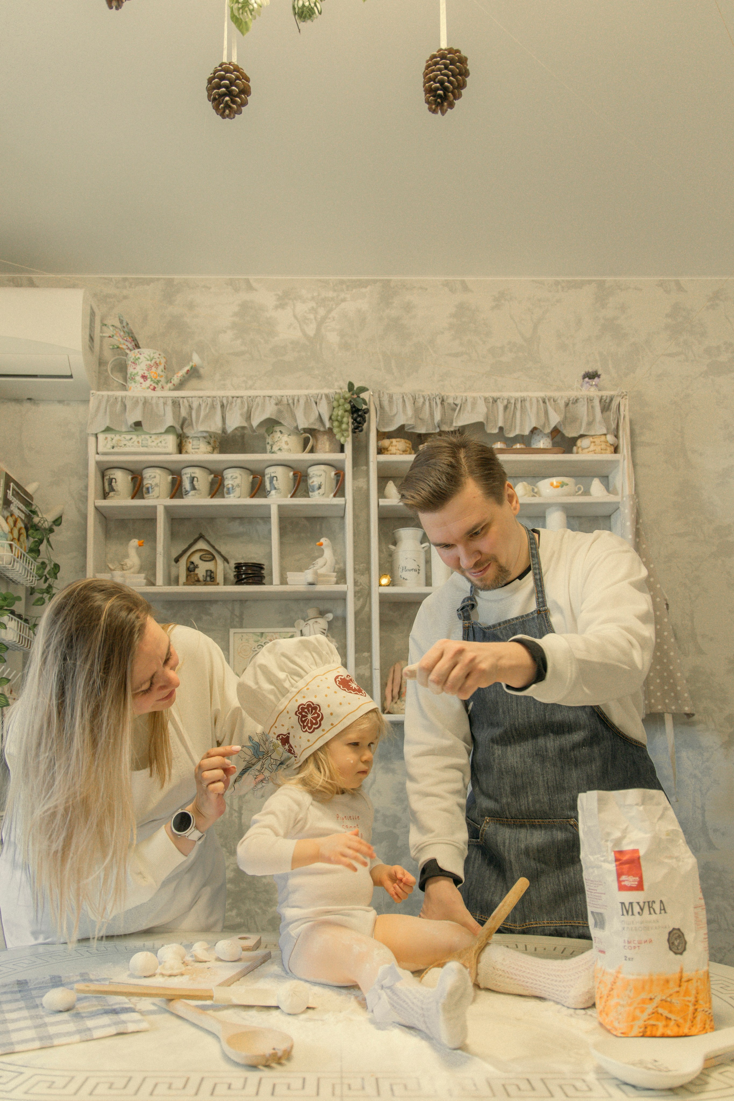 Марина Саша Вика. Фотосъёмка в квартире фотографа. Фотограф для маркетплейсов, фотоуслуги в Жуковском Татьяна Марсуверских