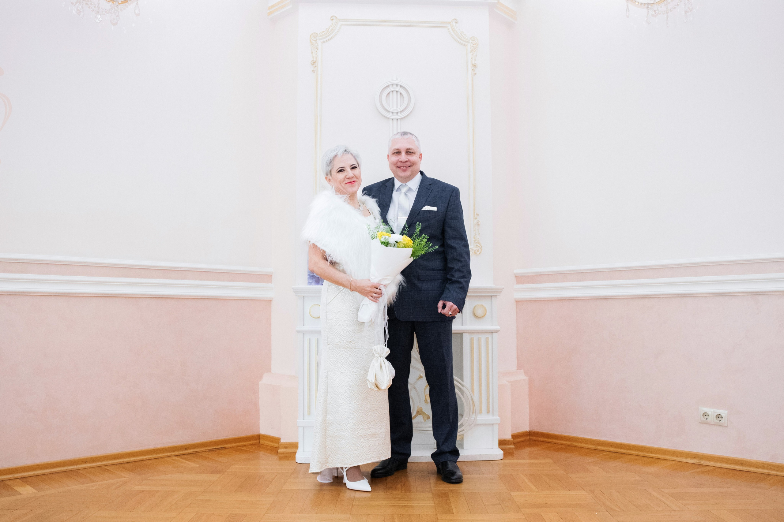 Свадебная фотосессия в ЗАГСе Дворца Бракосочетания города Томск