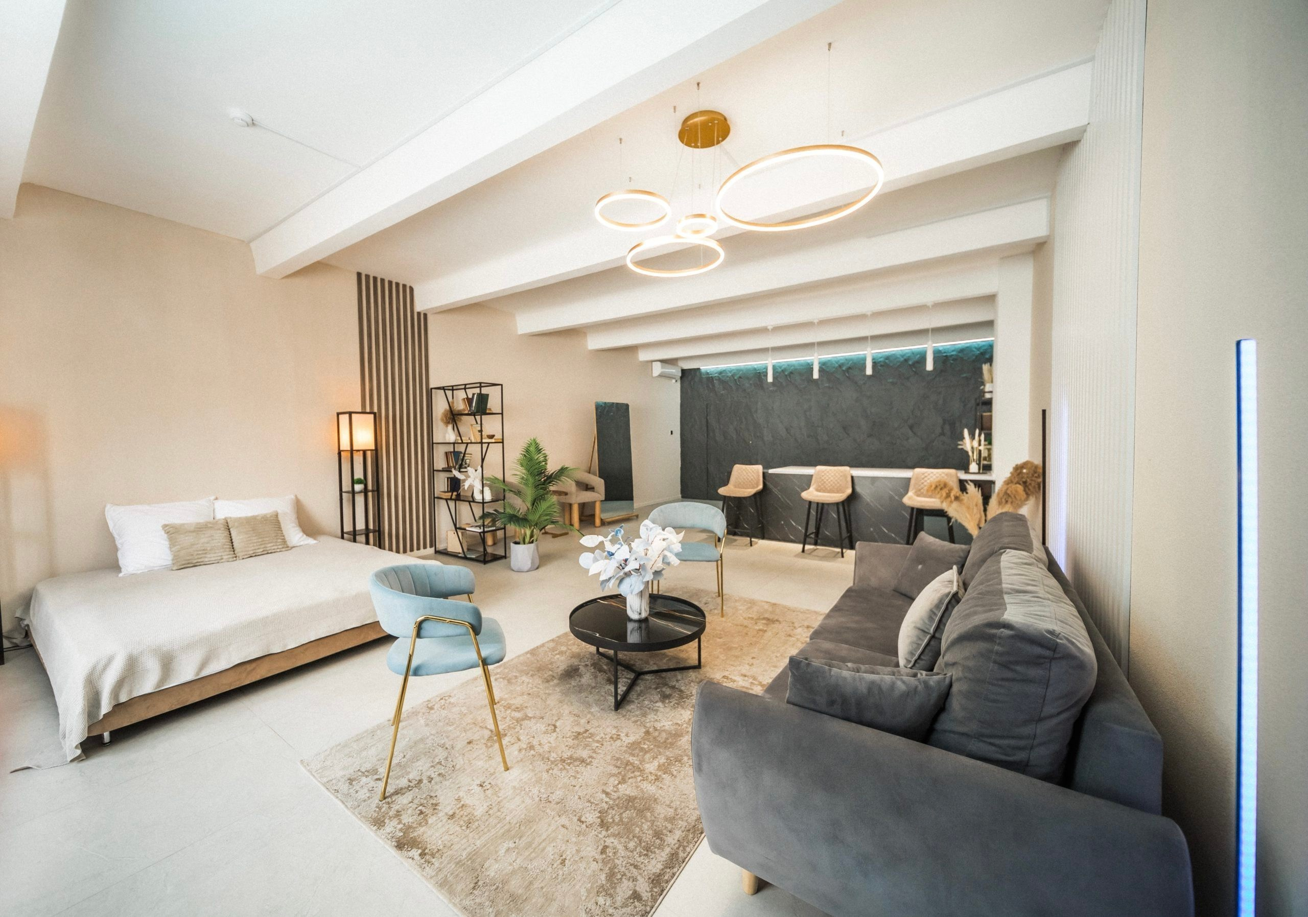 Студийная съемка для Озон: качество и креатив