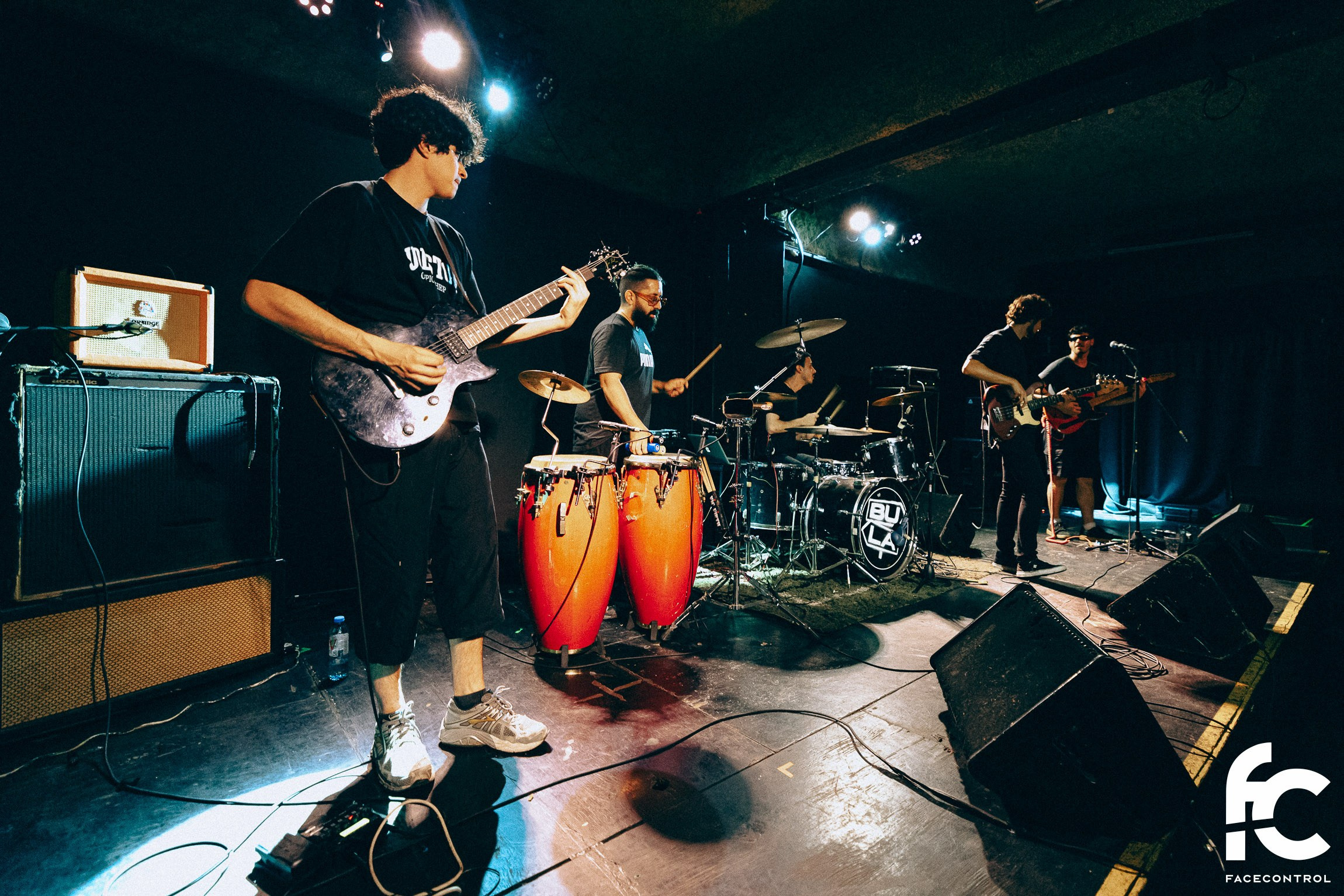 Sextape of Lovers & Granma. Face Control: Crónica social, anuncios de eventos y reportajes fotográficos