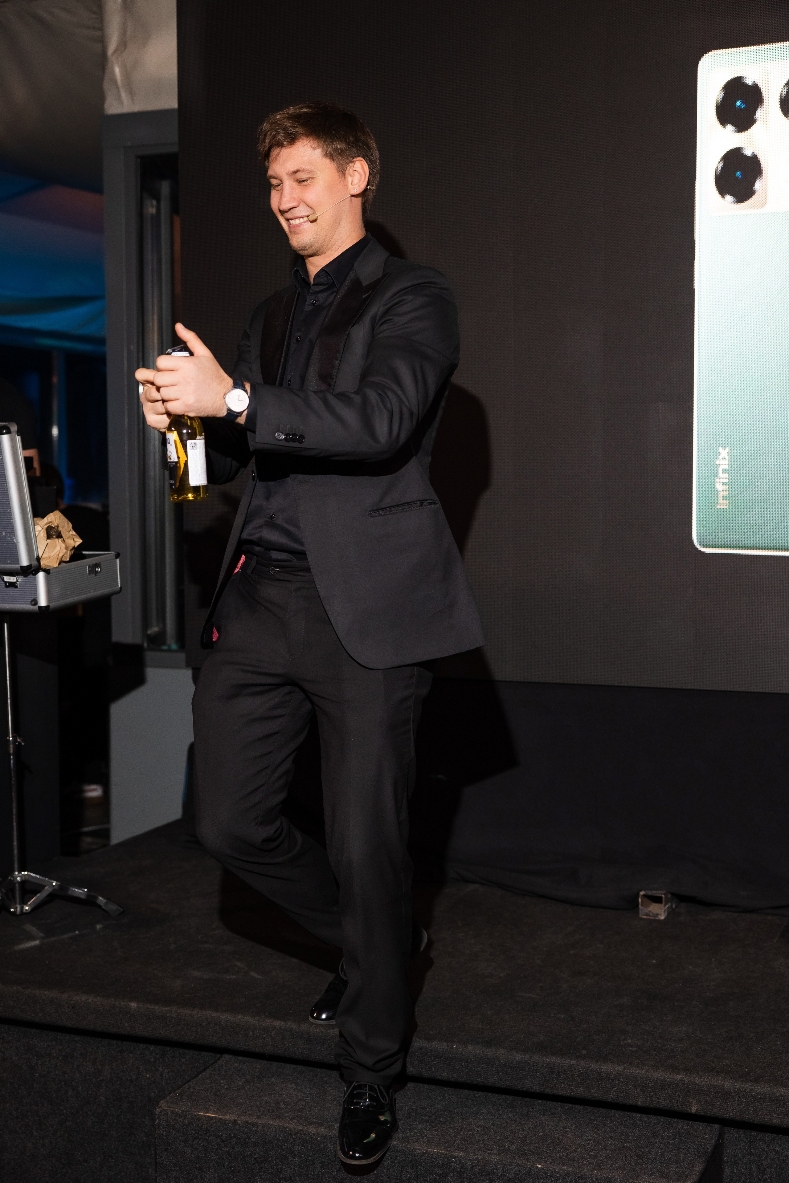 Презентация Infinix. Свадебный репортажный фотограф в Москве