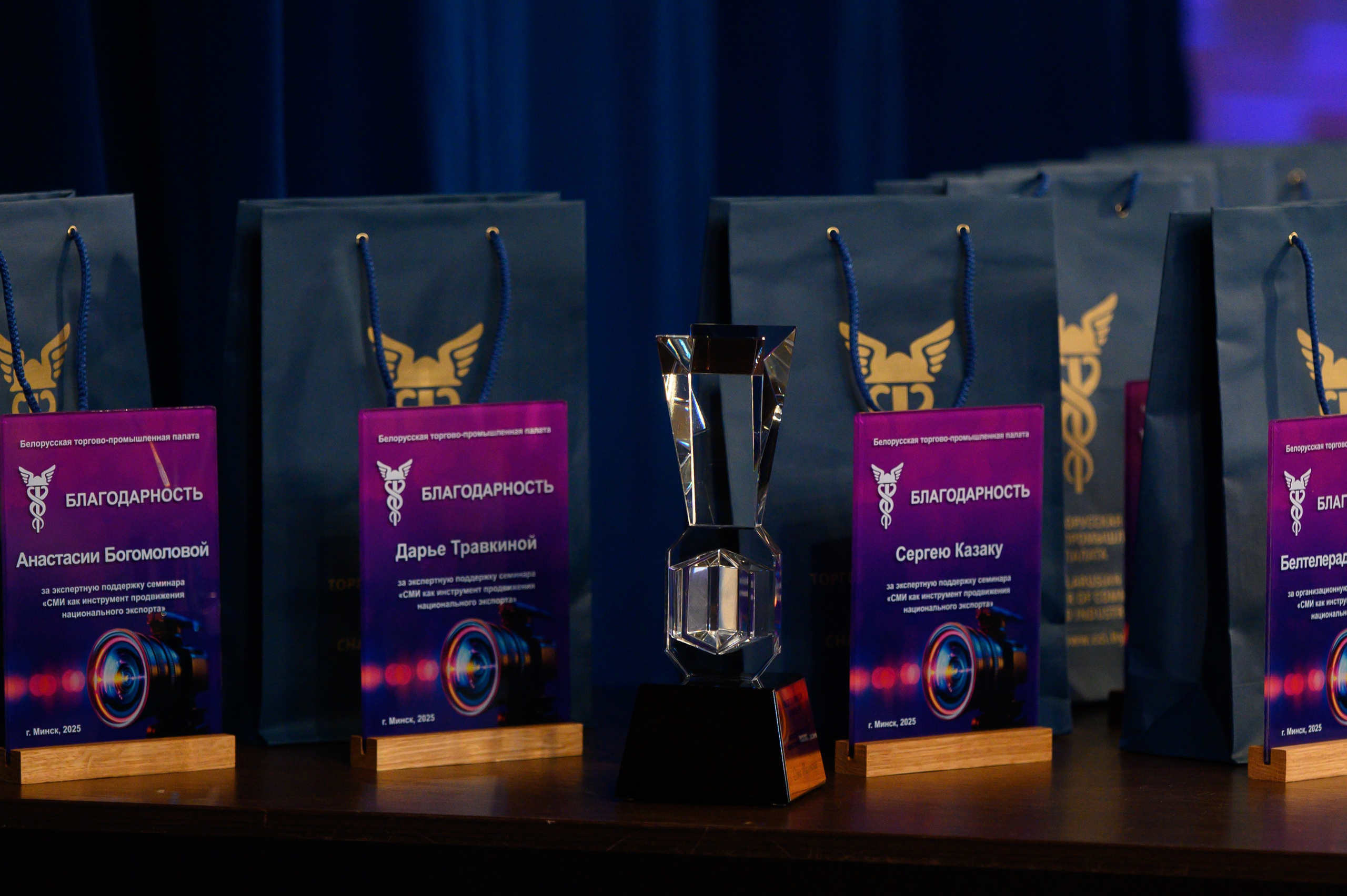 Cci.by. Фотоуслуги, услуги фотографа, фотографирование важных событий