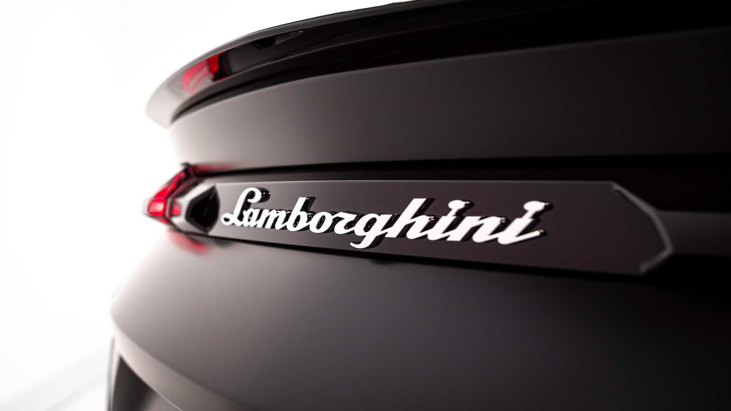 Lamborghini Urus. Архитектурная визуализация