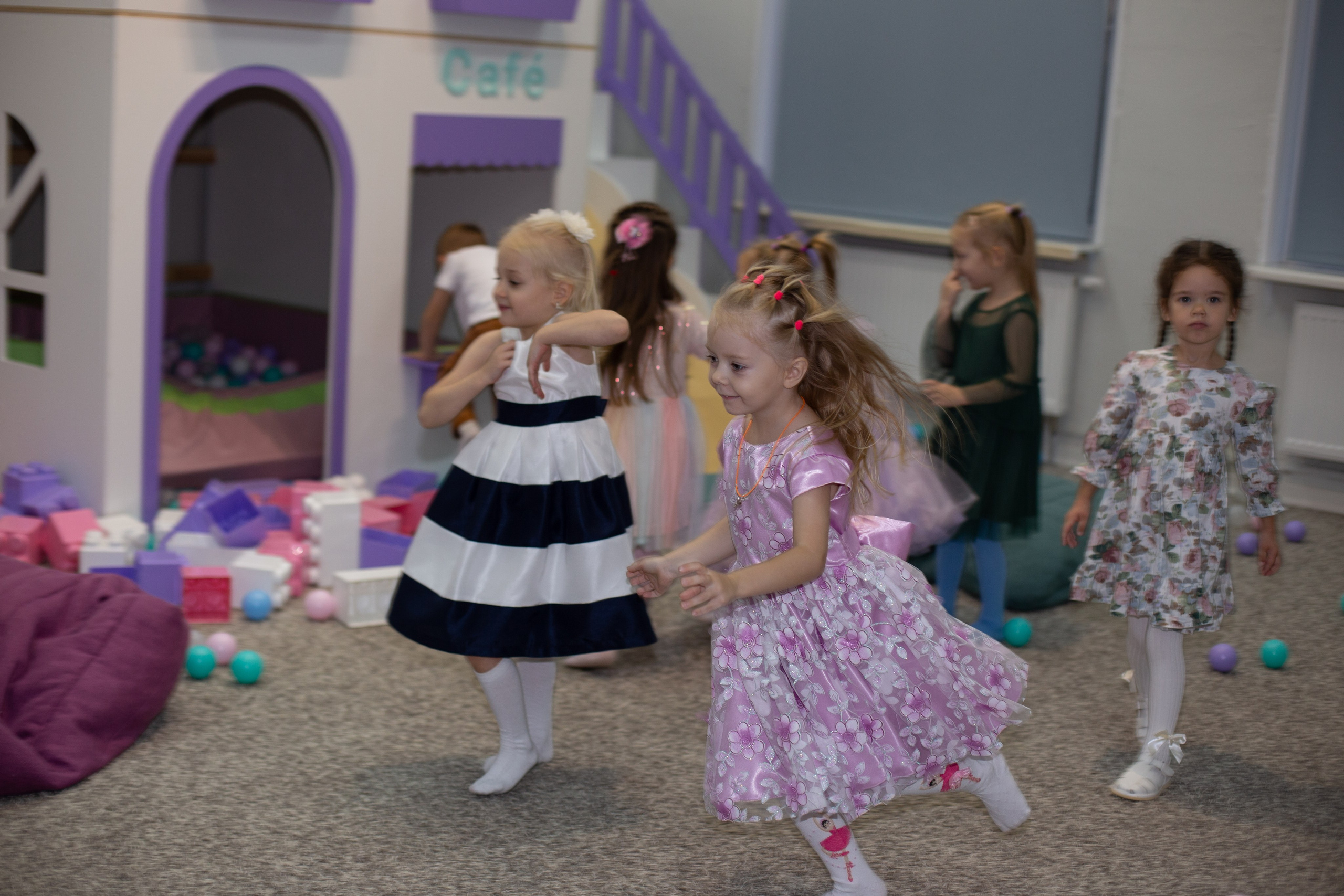 Алина 4 года. Семейный фотограф в Санкт-Петербурге