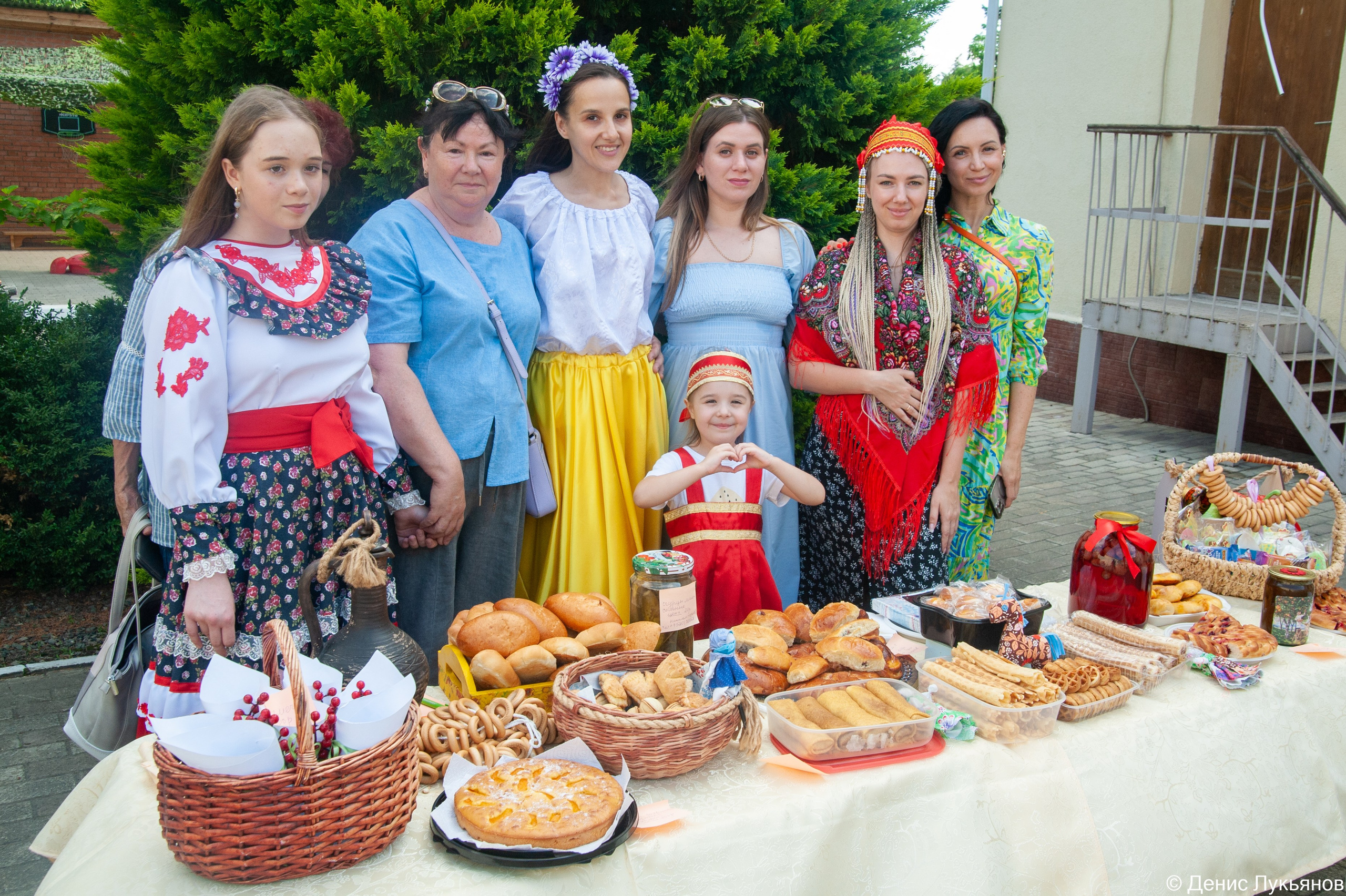 Ярмарка. Свадебный и семейный фотограф Денис Лукьянов в Краснодаре, Краснодарском крае и Республике Крым