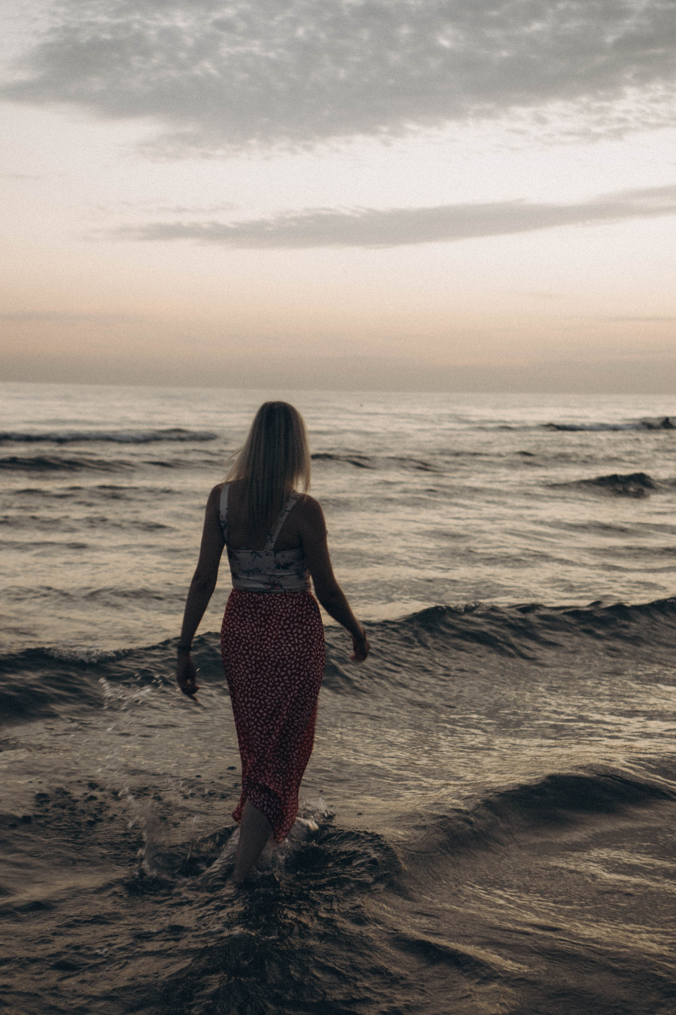 Июльский вечер на берегу черного моря. Профессиональный фотограф, Санкт-Петербург — Виктория Богомолова