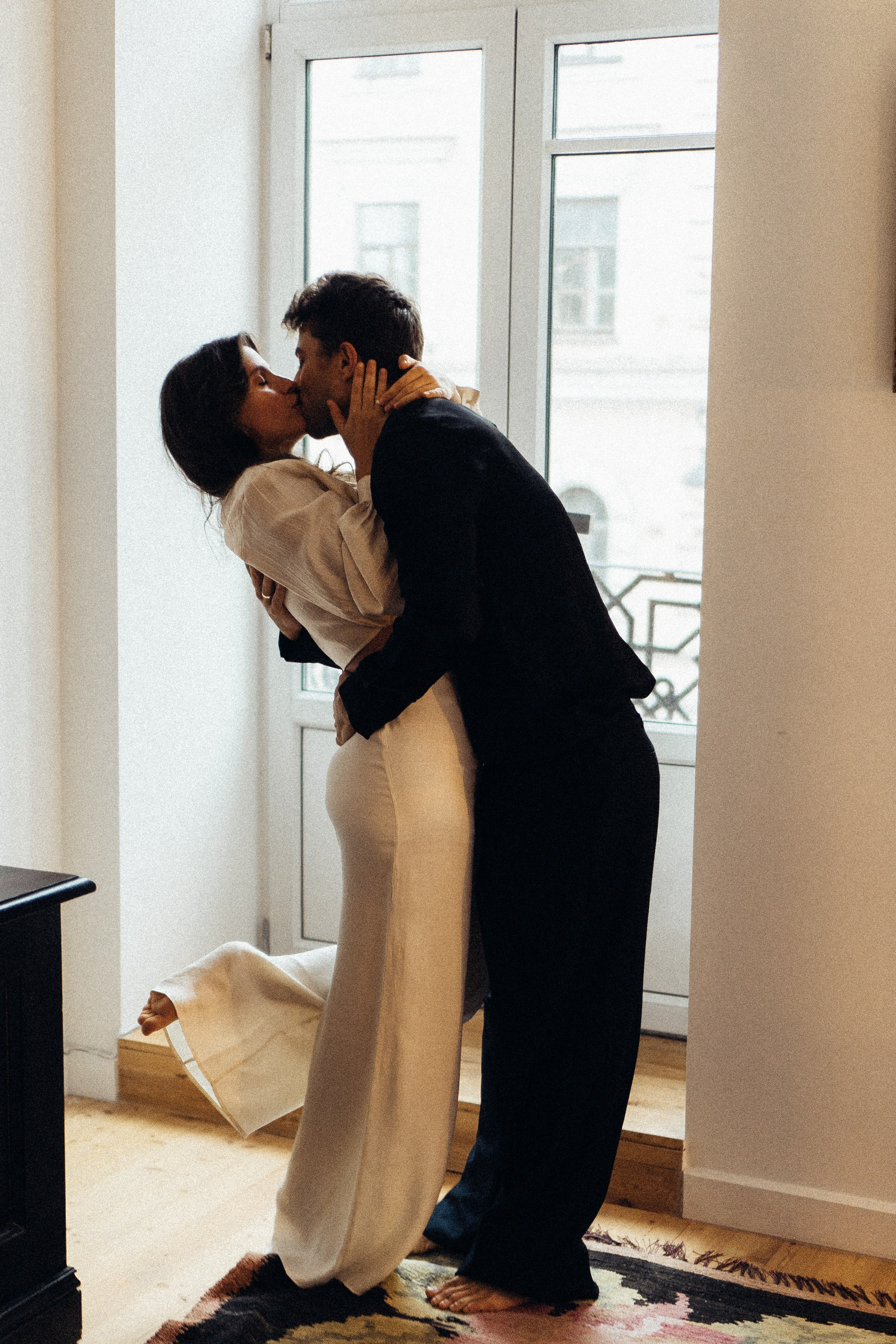 УТРО ЖЕНИХА И НЕВЕСТЫ В ПИТЕРСКОЙ КВАРТИРЕ И СЬЕМКА С СВАДЕБНЫХ ОБРАЗАХ. Профессиональный фотограф, Санкт-Петербург — Виктория Богомолова