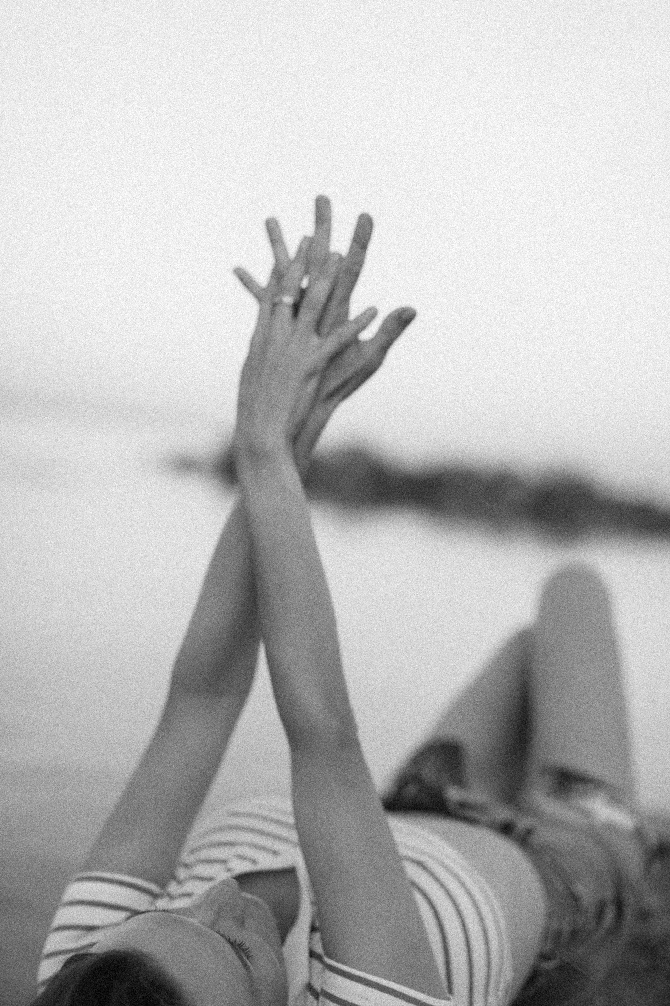 фотосессия на природе берег женский портрет новосибирск 