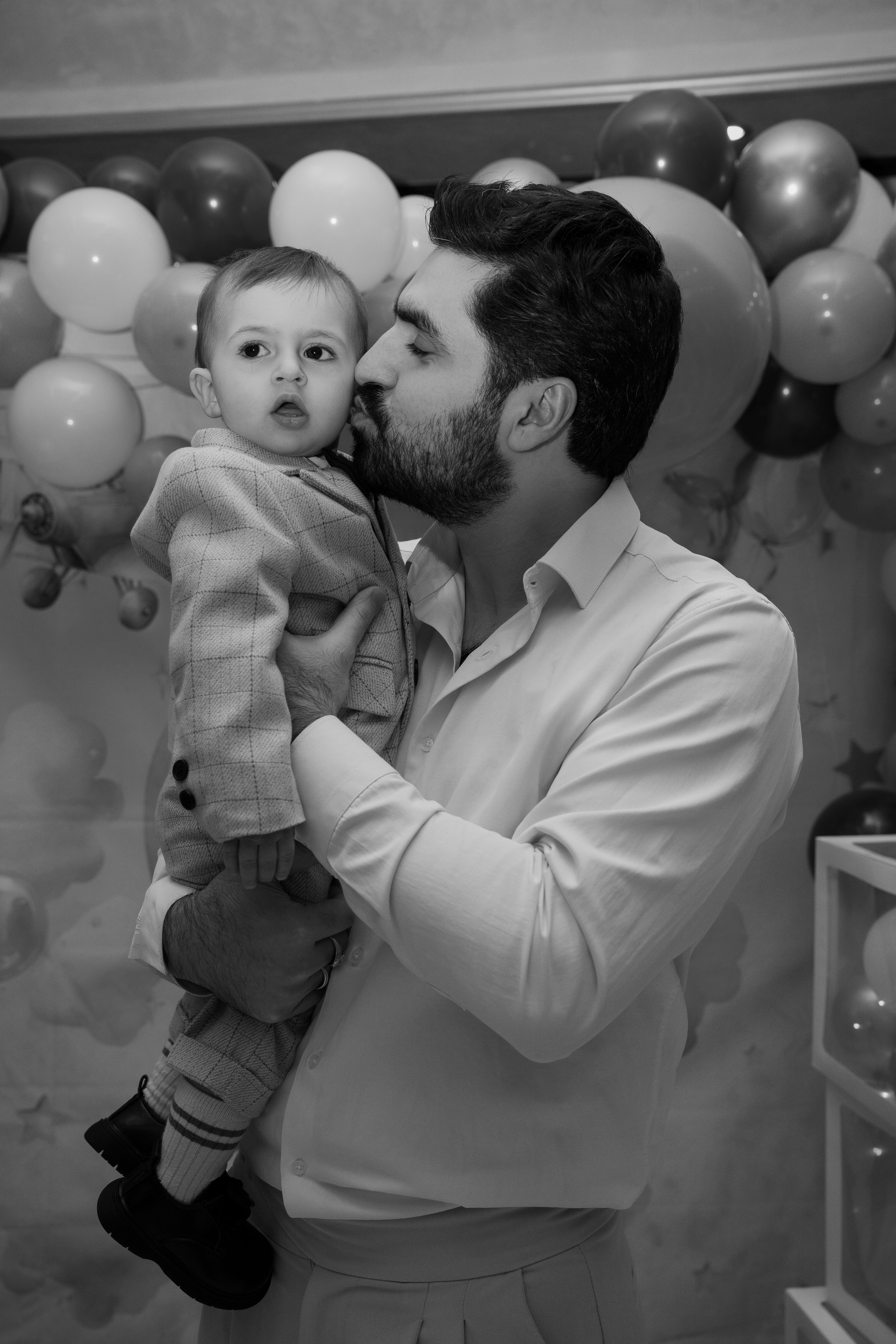 Леону 1 годик. Фотограф/рилсмейкер в Москве и МО. Свадьбы, индивидуальные съемки, лавстори, беременность, мероприятия, бренды