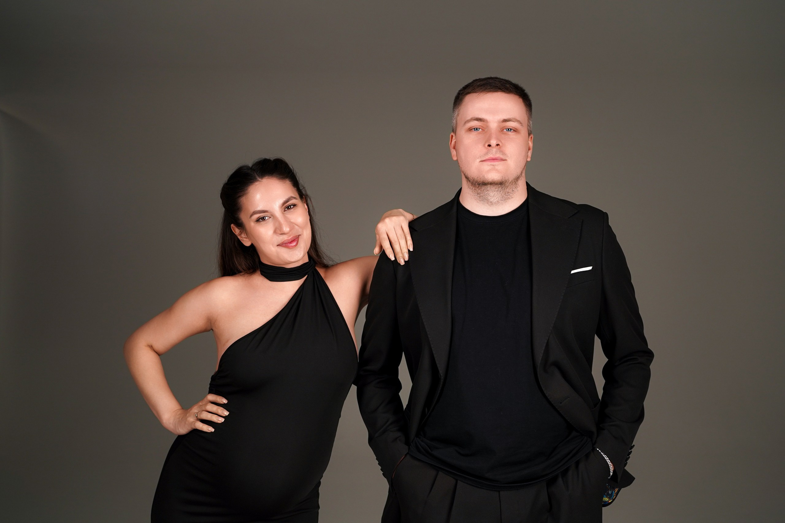 Беременная фотосессия в фотостудии Modo. Фотограф Ростов-на-Дону Алёна Чёботова. Свадебный фотограф в Ростове-на-Дону. Таинство Крещения и Венчания, семейные фотосессии. Алёна Чёботова