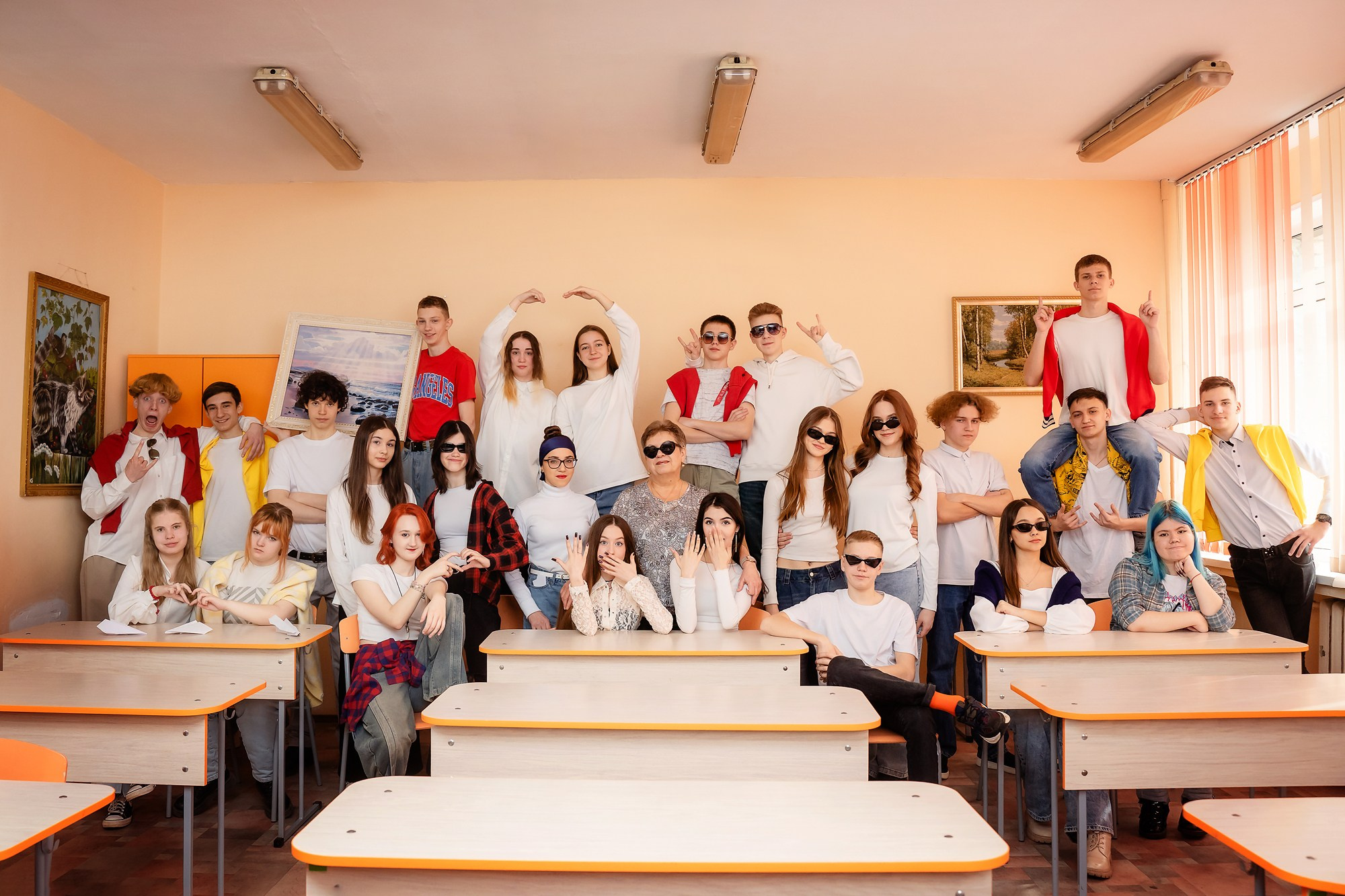 Общее фото / Виньетка Школа. Детский и Школьный фотограф во Владивостоке. Выпускные альбомы