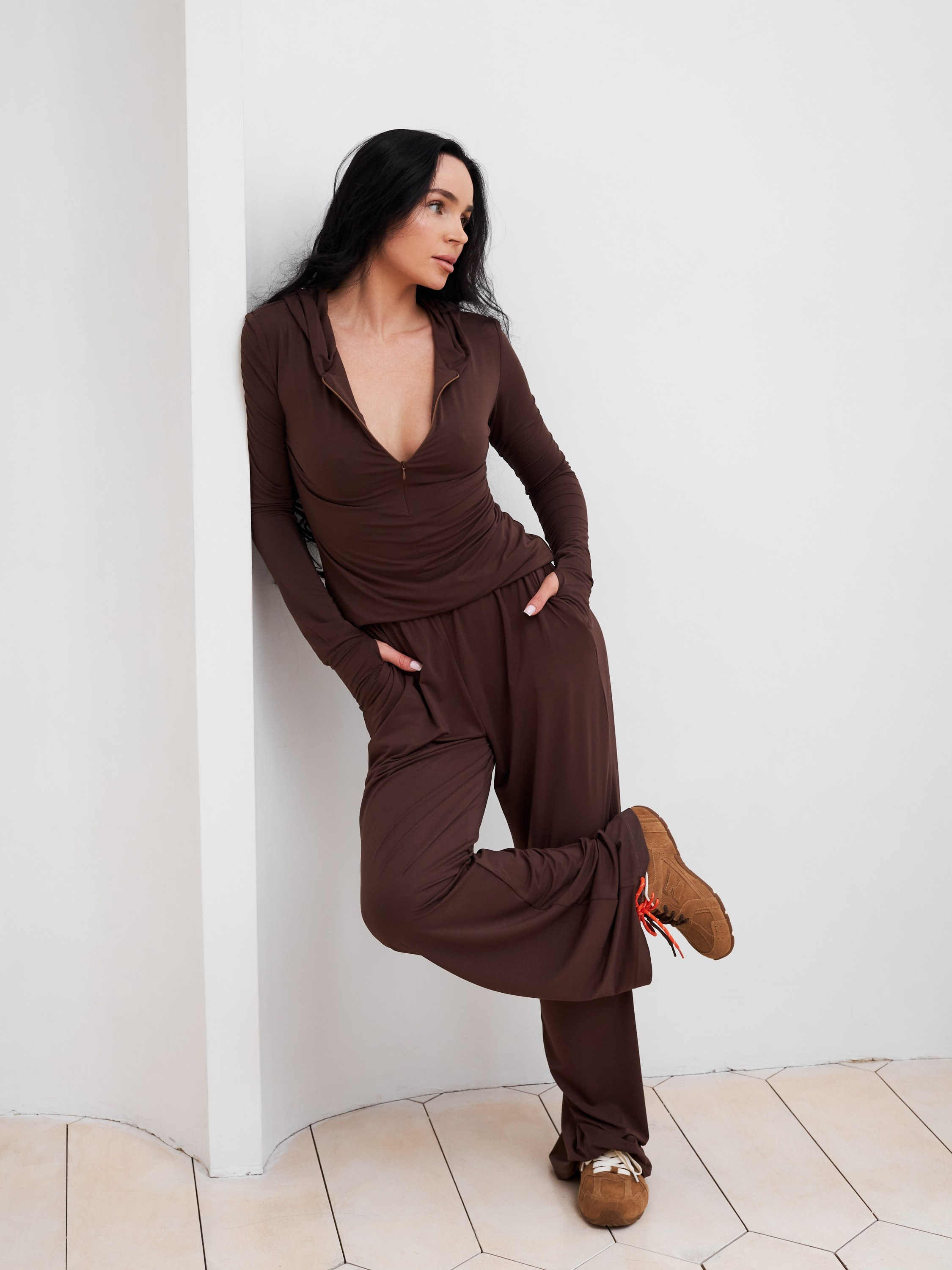 Фотосъемка одежды ШОКО Екатеринбург Wildberries ВБ Ozon Озон фотосессия бренда Екб заказать цена фотосъемка товара WB маркетплейс карточки. Фотограф Екатеринбург Анастасия Жерновская | Маркетплейсы и нейрофото