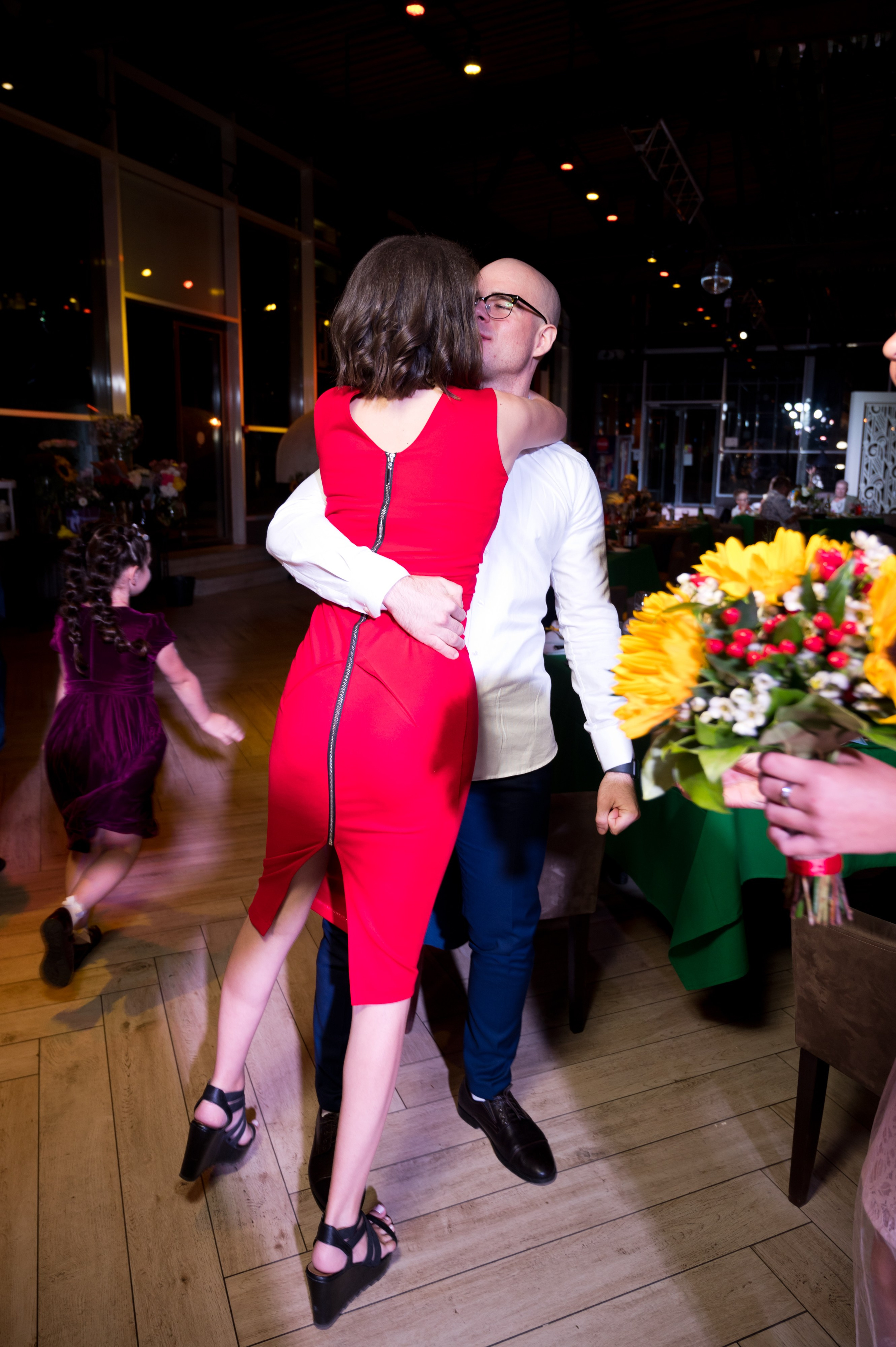 Свадьба Миша и Юля. Репортажный фотограф и видеограф Слава Думчев. Тимбилдинги, отчетники, корпоративы