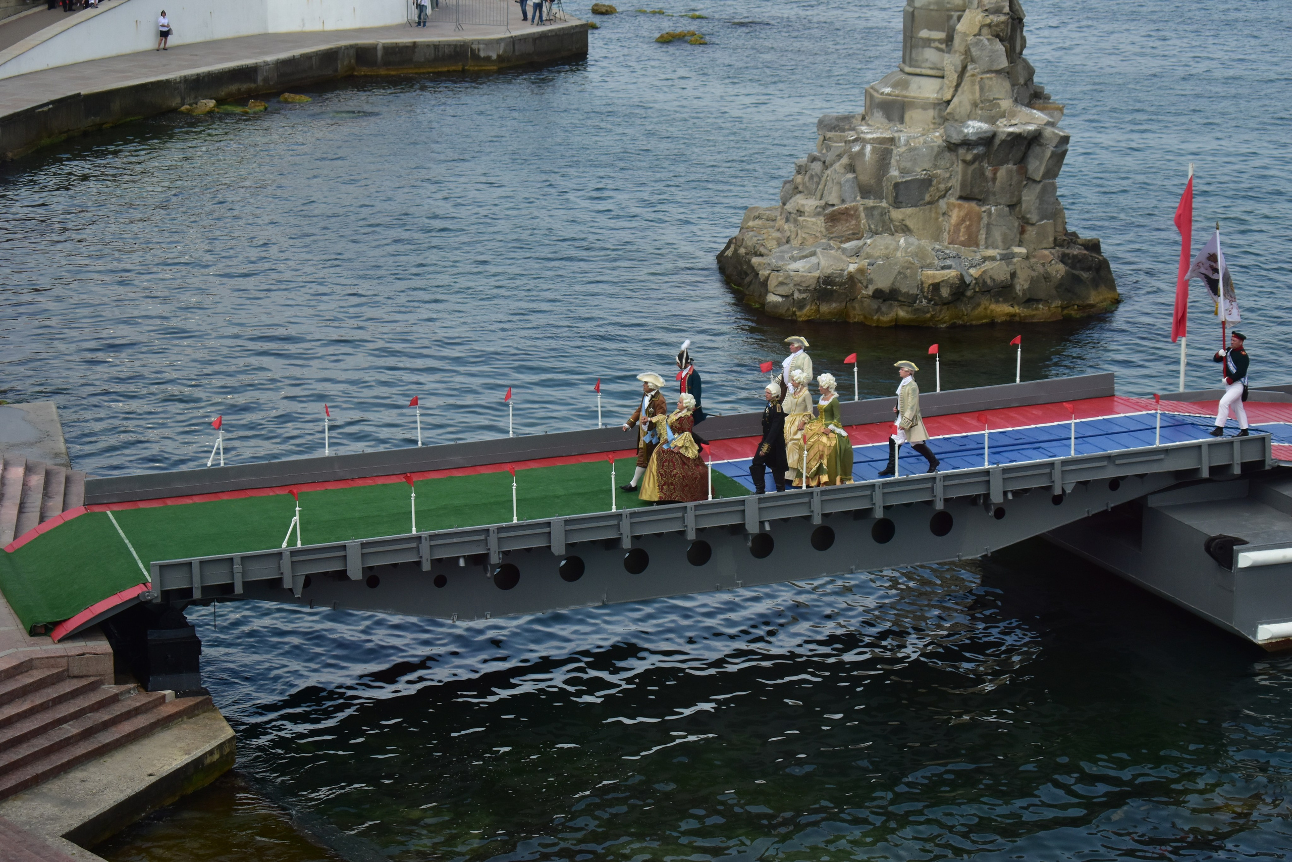 Парад ВМФ. Фотограф-ретушер в Крыму Юля Лобурец