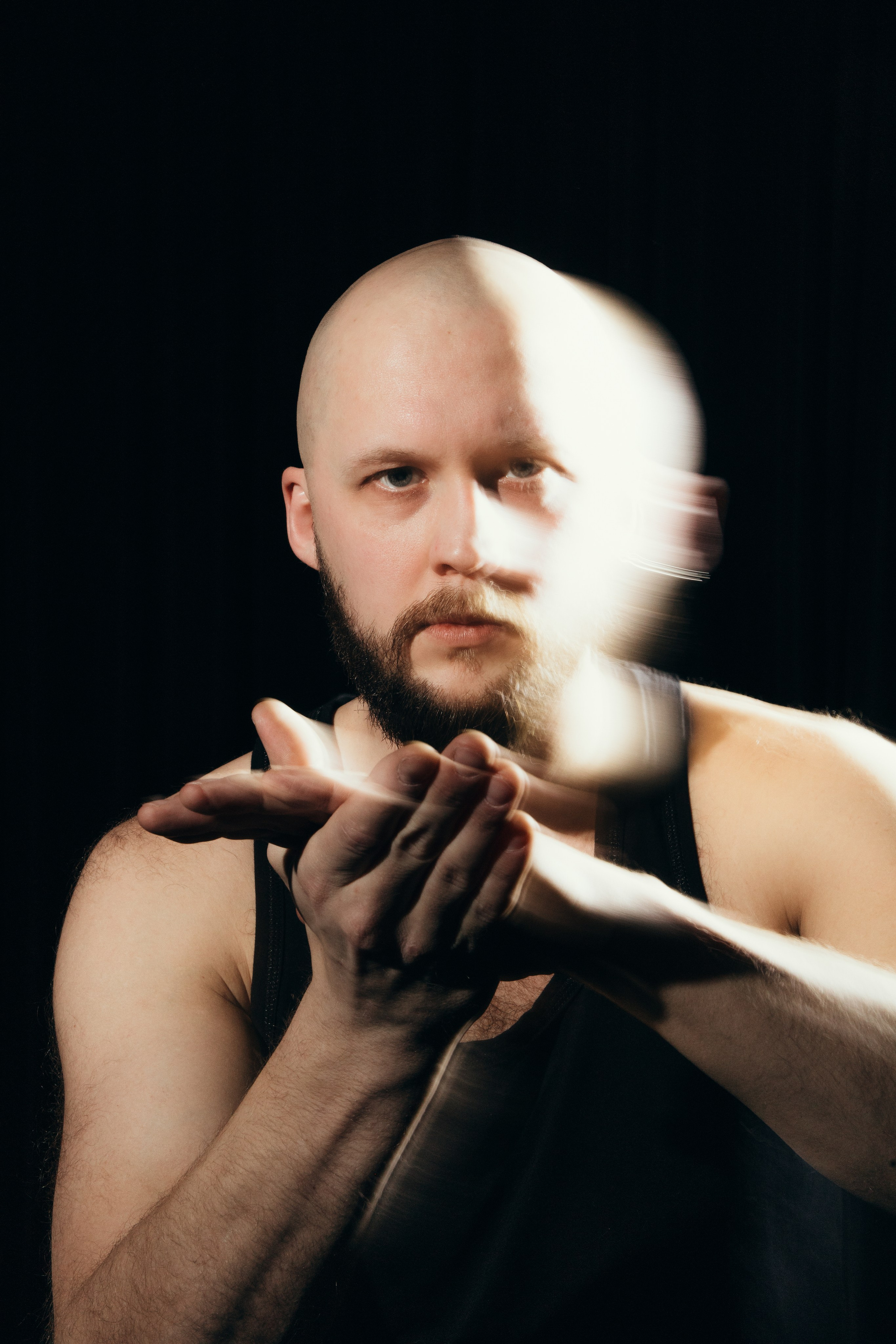 Проект для Свободного театра современного танца. Фотограф Татьяна Жбанова