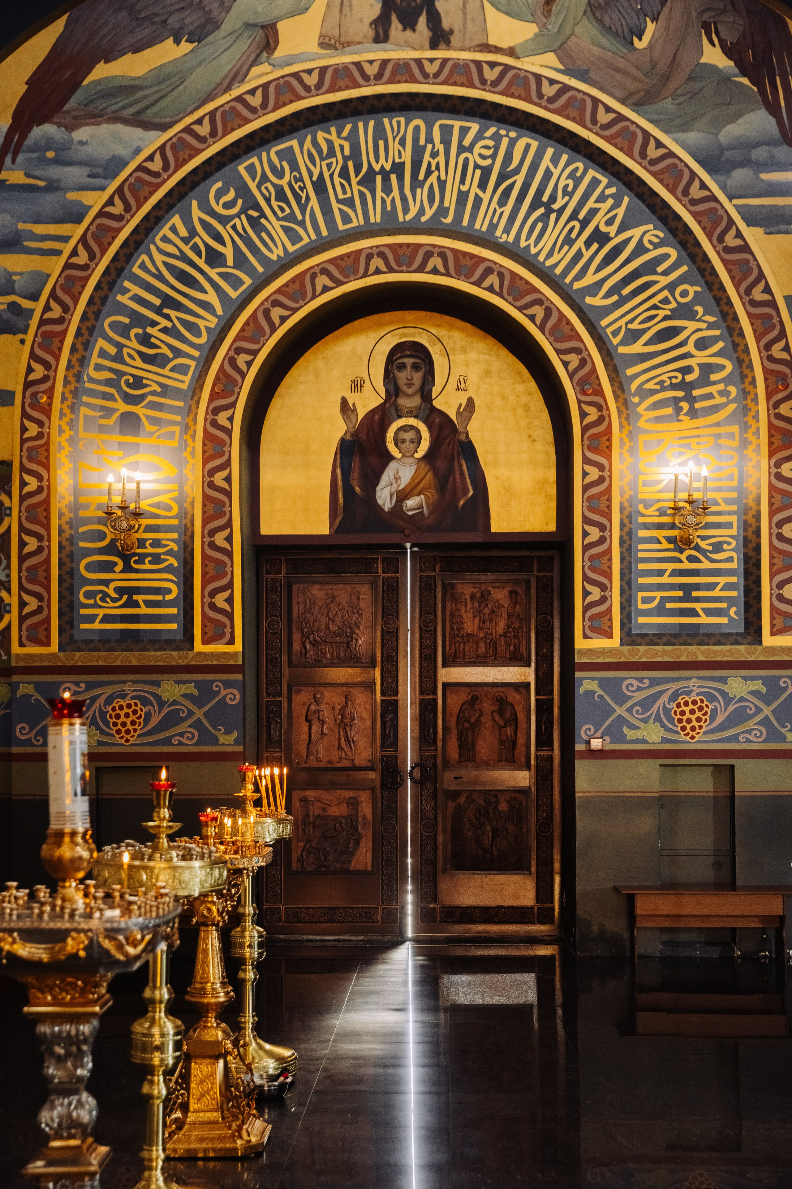 Фотограф на крещение. Храм Христа спасителя Сочи. Свадебный фотограф в Абхазии, Сухум, Гагра, Сочи