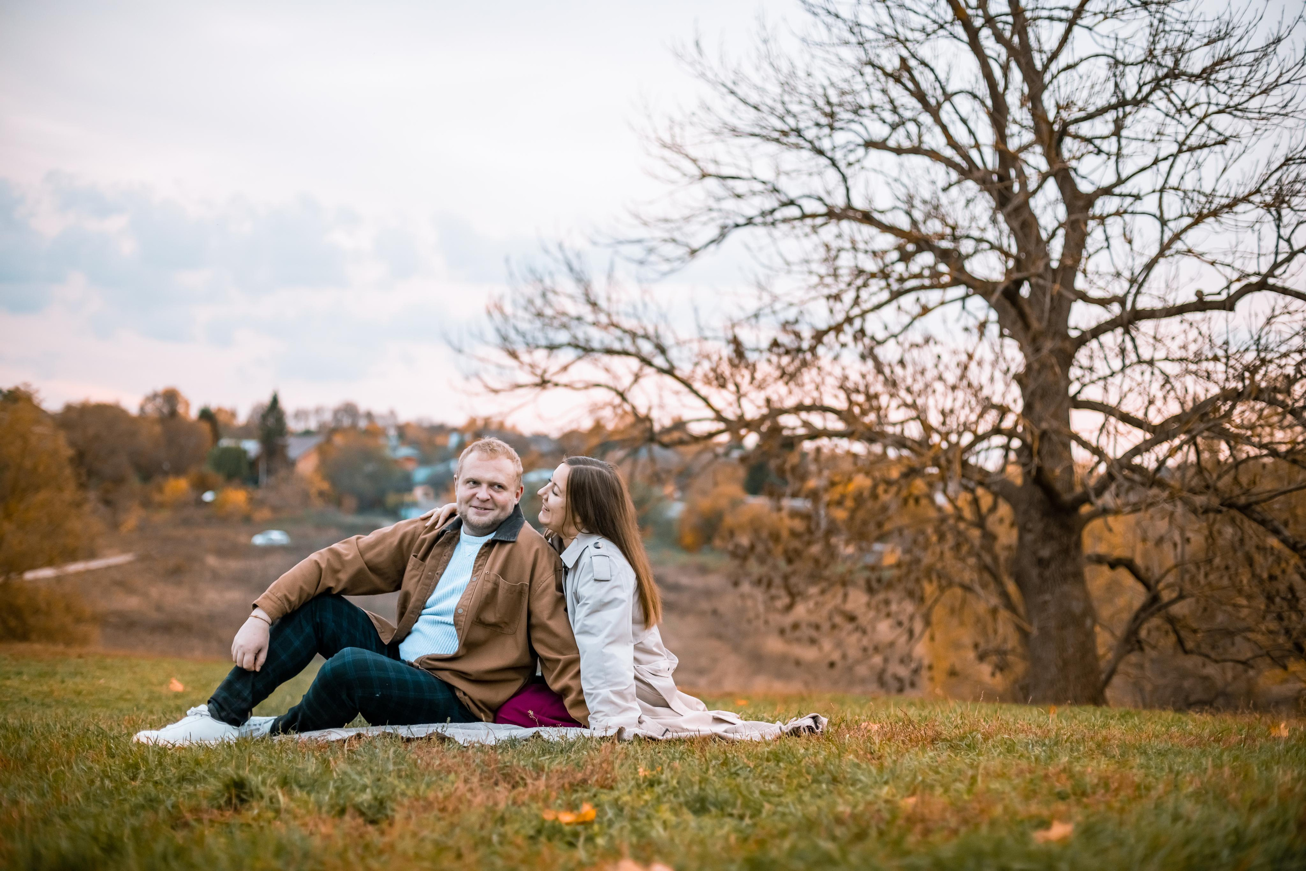 Осенняя фотопрогулка для семьи Ани и Вячеслава в Ясной Поляне. Женский семейный фотограф Тула Москва Захарова Анна