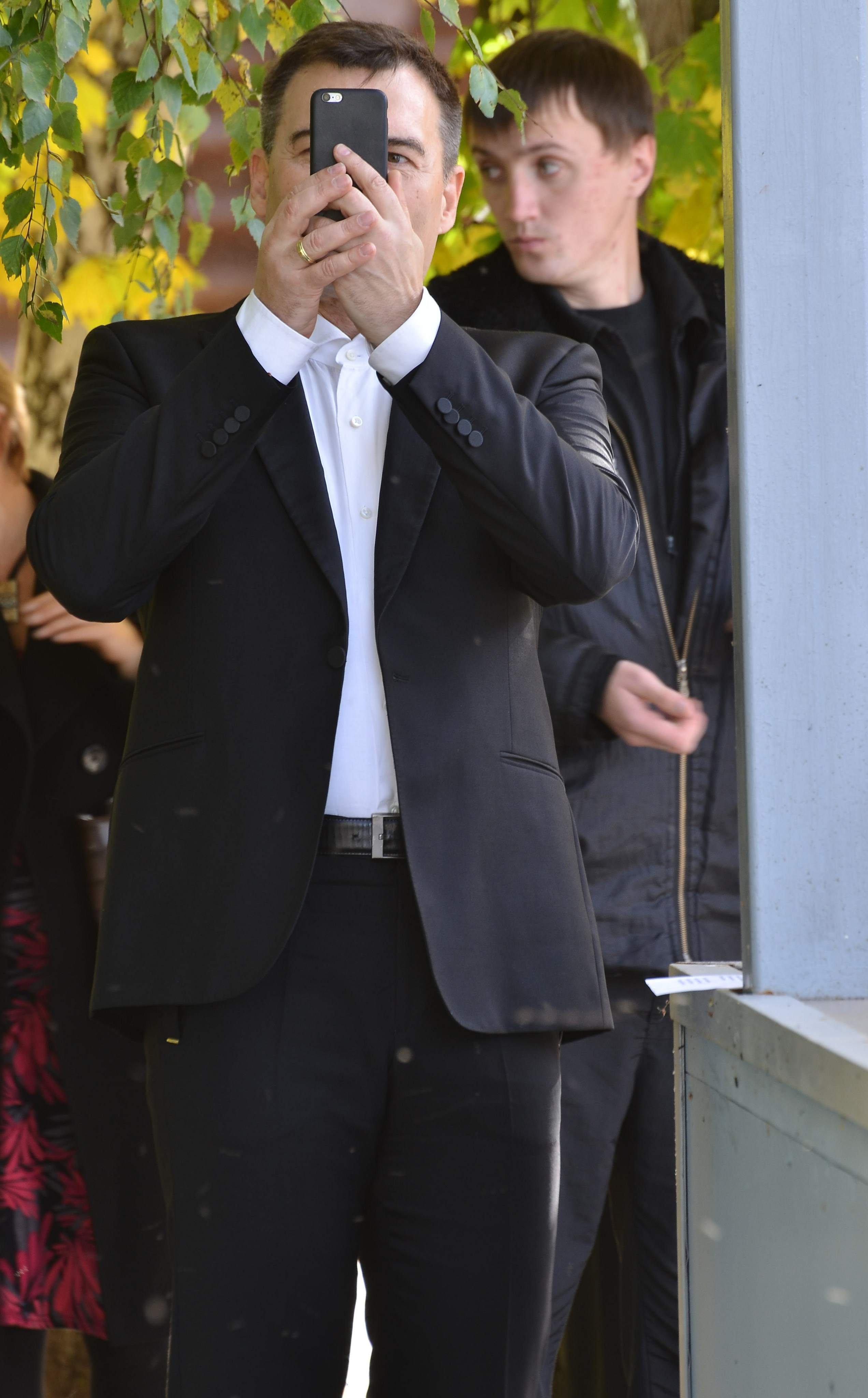 Евгений Дятлов. ФОТОГРАФ ВАШИХ МЕРОПРИЯТИЙ РЯЗАНЬ СЕРГЕЙ КЛЮЕВ Концертная фотография близка к репортажу и портретной съемке