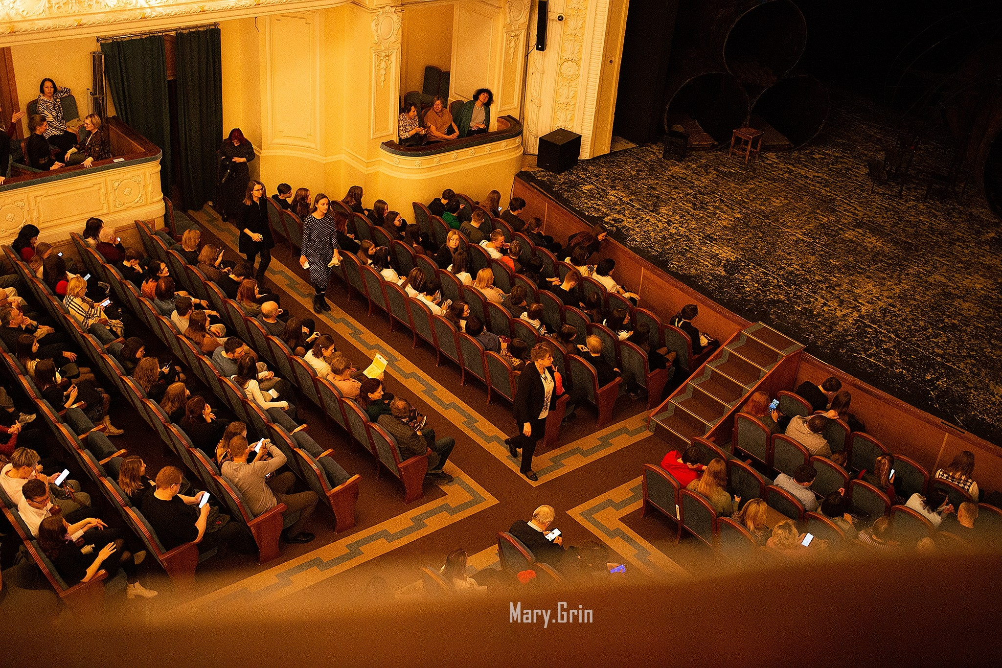 На дне. Спектакль театр драмы имени Горького. Детский и семейный фотограф, фотограф мероприятий Нижний Новгород