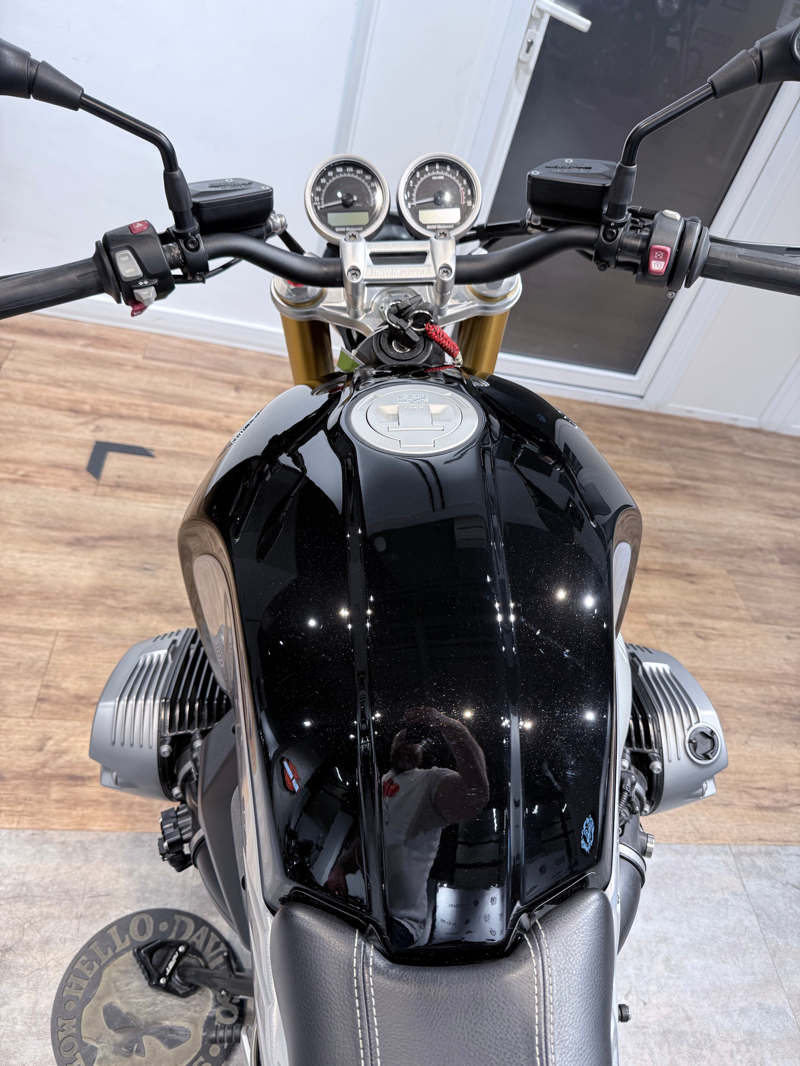 2017 BMW R Nine T Black Storm (VIN *WB10*2681). Hello Davidson, Москва. Только хорошие мотоциклы…