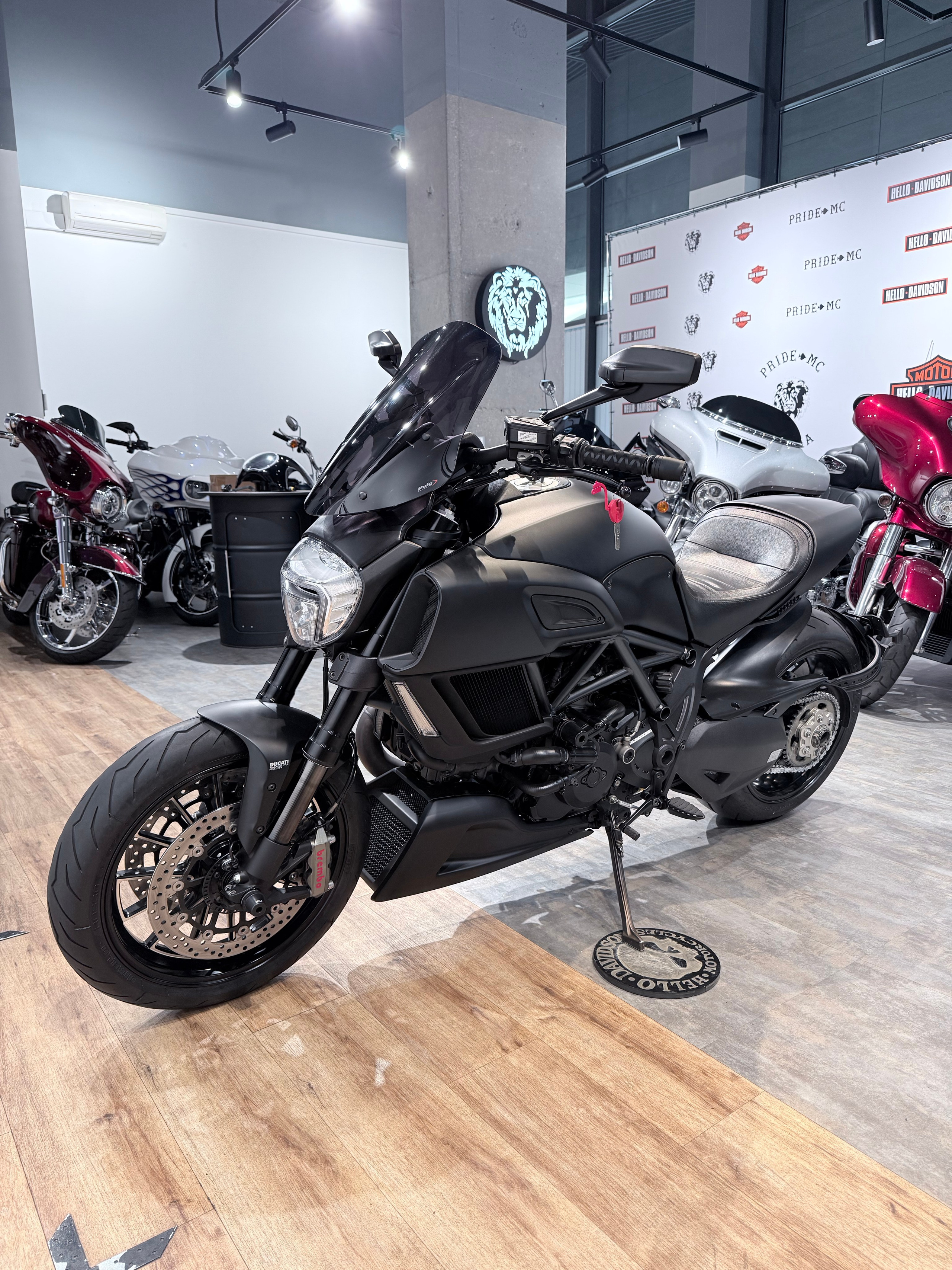 2015 Diavel Dark Stealth. Hello Davidson, Москва. Только хорошие мотоциклы…