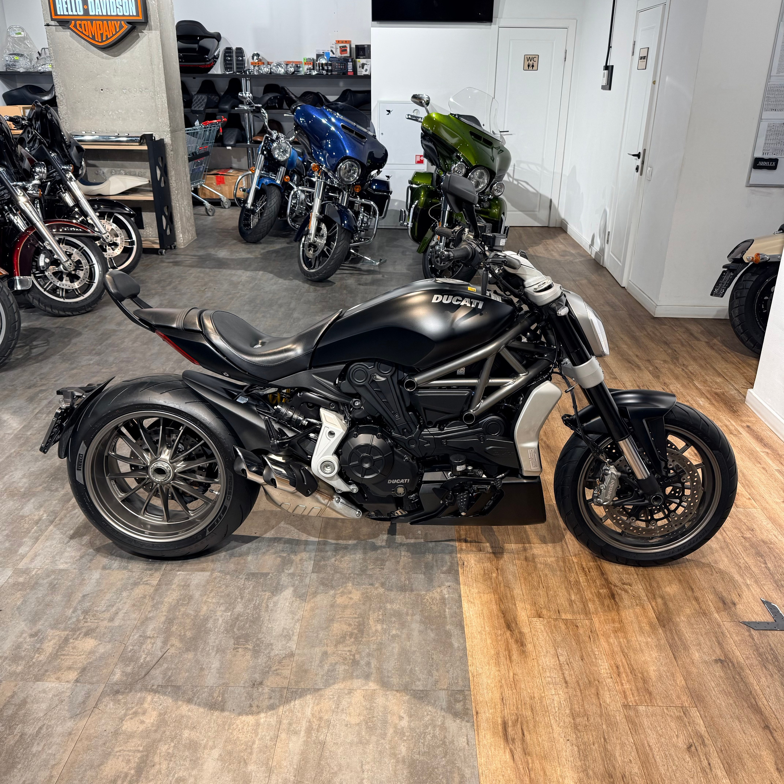 2018 ducati xDiavel Black Denim (VIN *ZDM*6129). Hello Davidson, Москва. Только хорошие мотоциклы…