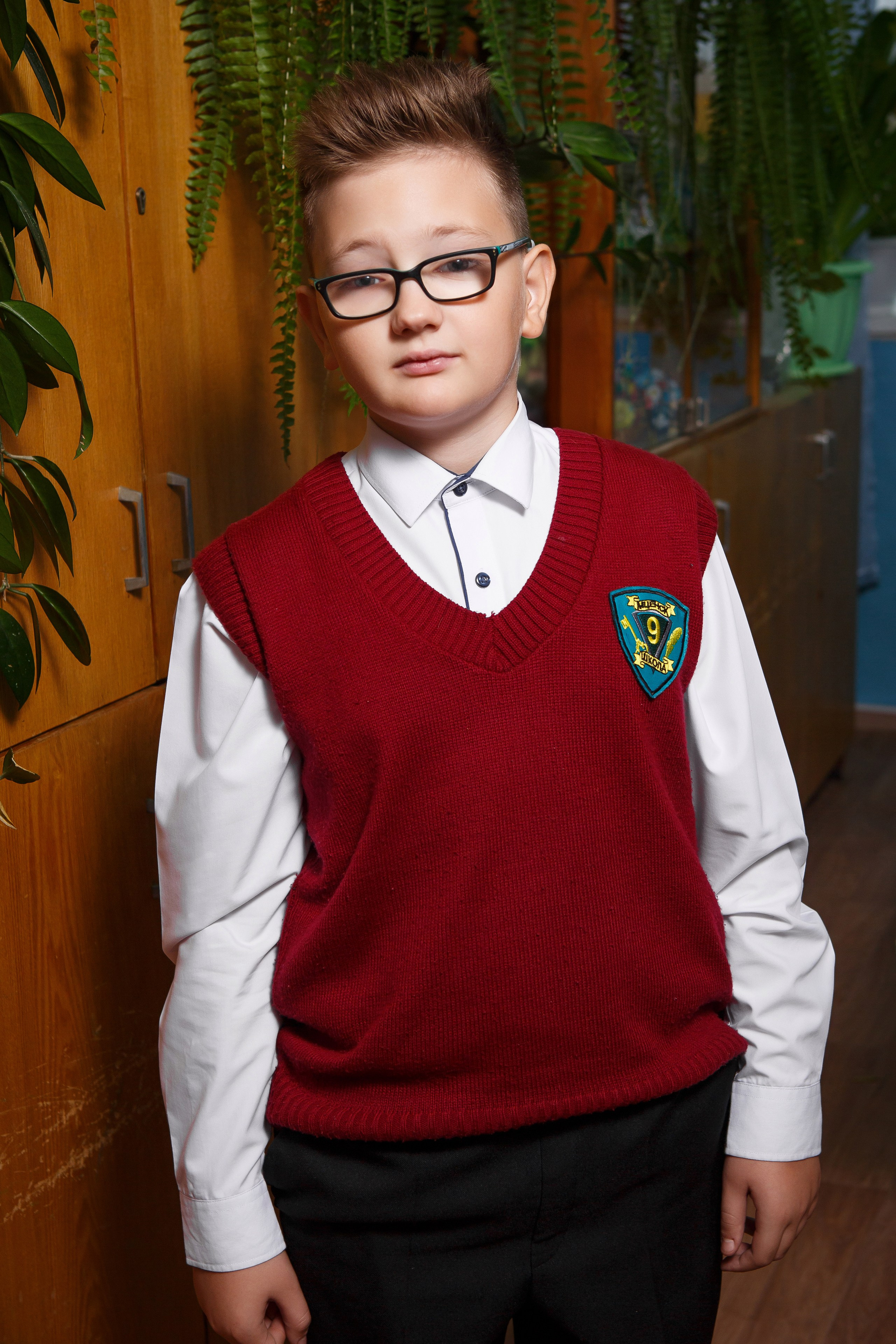 ПОРТРЕТНАЯ ФОТОСЕССИЯ В КЛАССЕ ДЛЯ 4 КЛАССА 9 ШКОЛА. ТВОЙ АЛЬБОМ / ТВОИ ПРАВИЛА