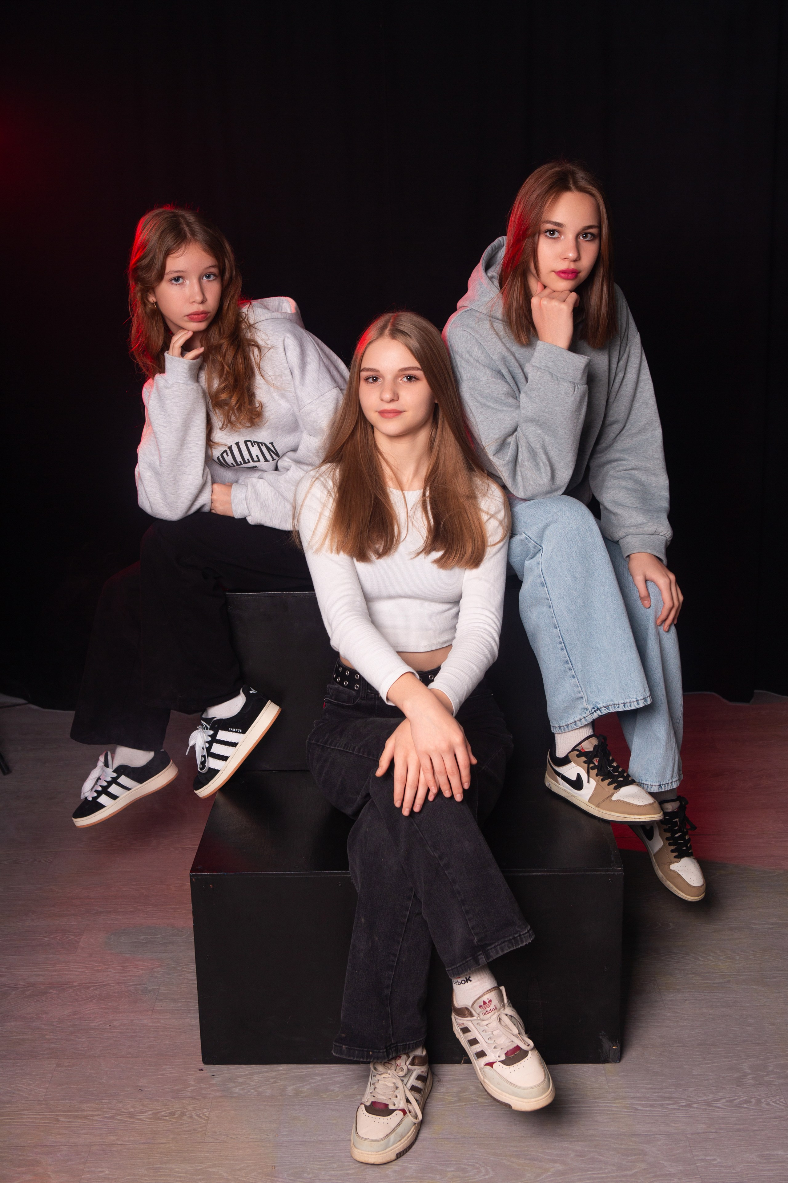 ФОТОСЕССИЯ С ЦВЕТНЫМ СВЕТОМ. ТВОЙ АЛЬБОМ / ТВОИ ПРАВИЛА