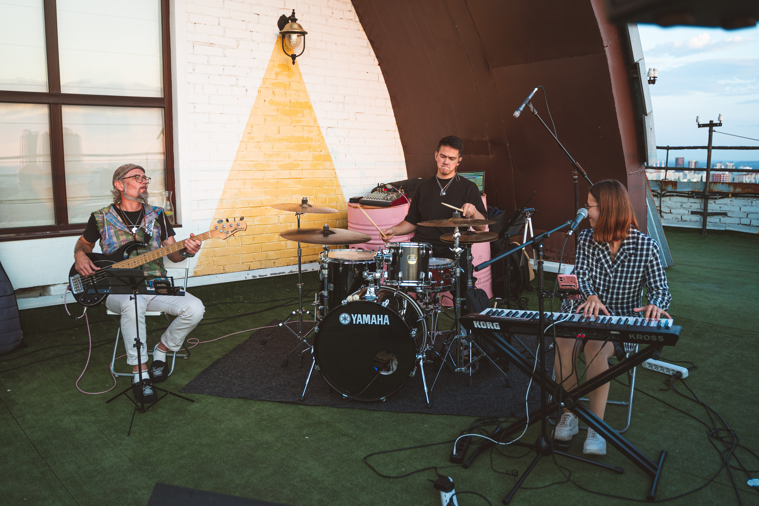 Джаз на крыше в «Доме Карлсона». Свадебный и репортажный фотограф в Уфе| Осетрова Ольга