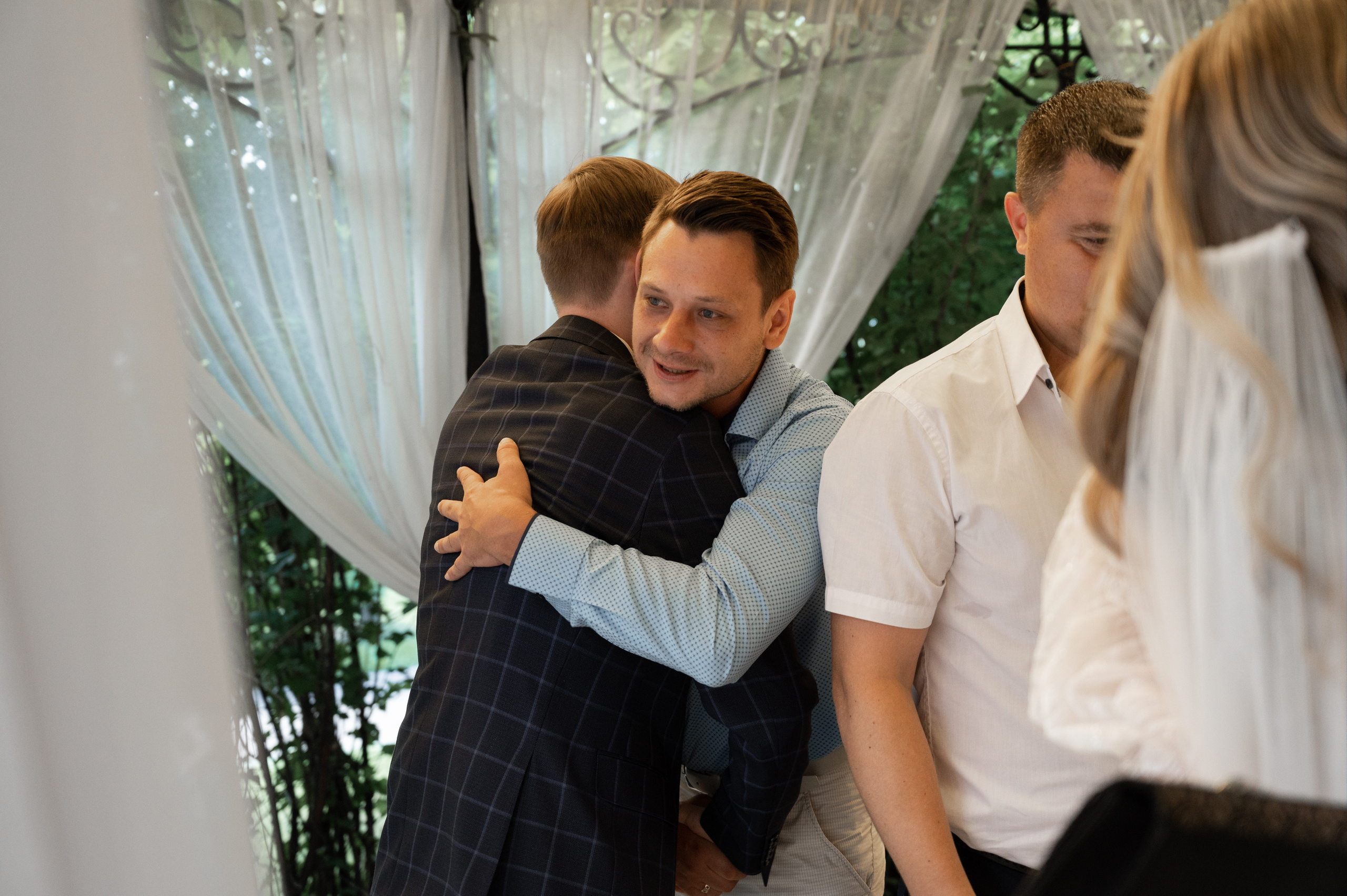 Счастливы и точка. Свадебный фотограф Александр Давыдов