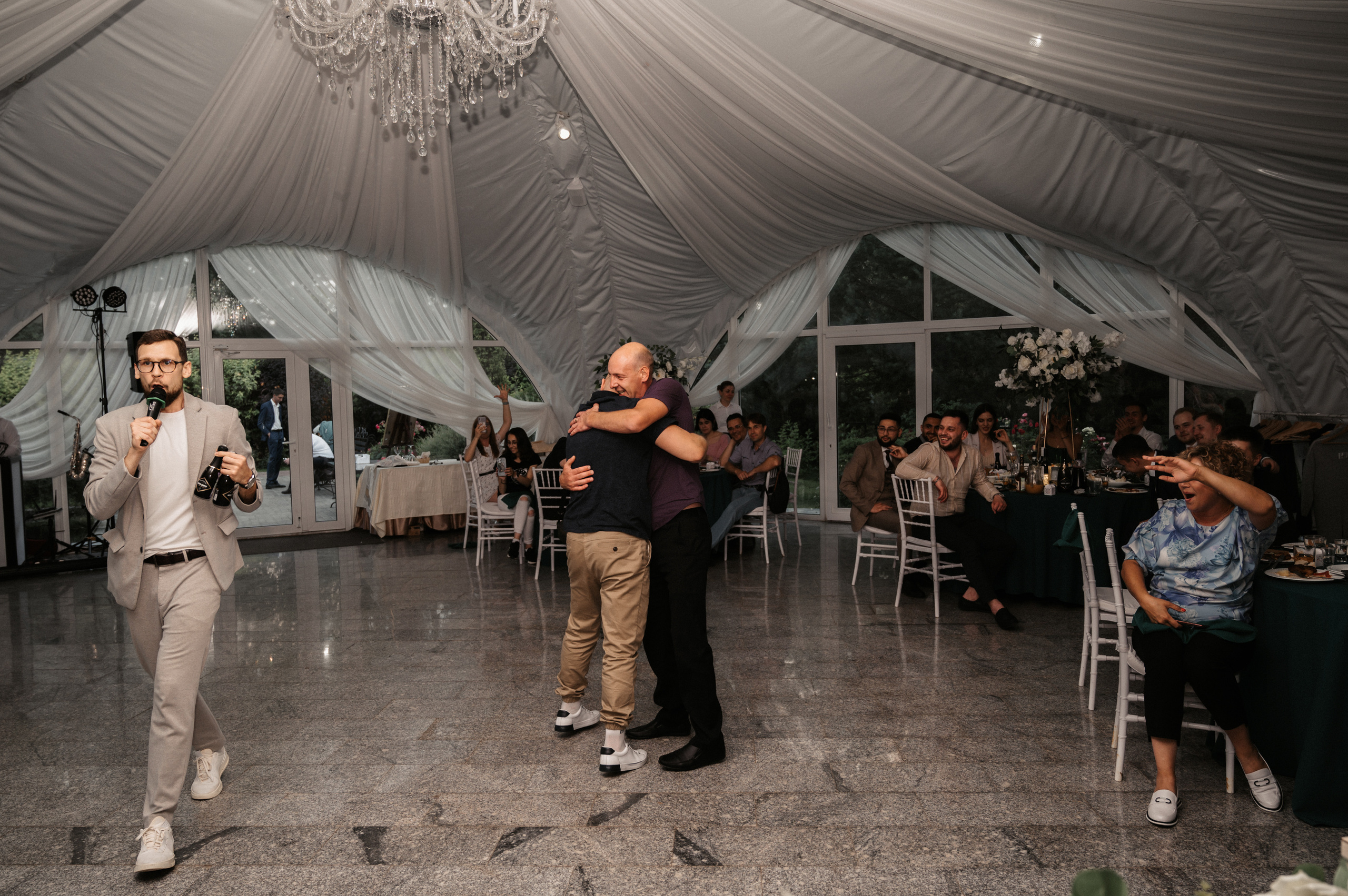 Счастливы и точка. Свадебный фотограф Александр Давыдов