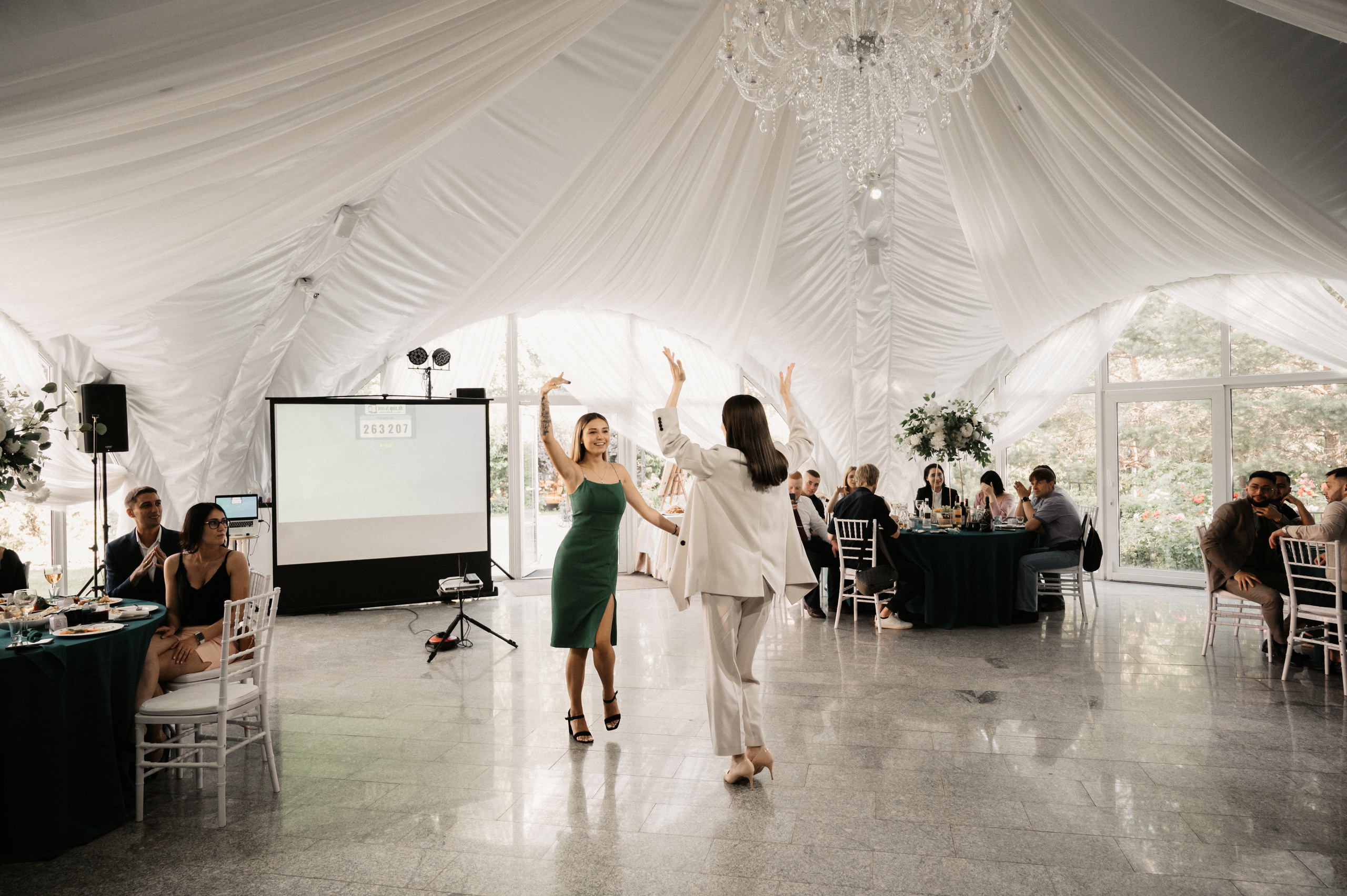 Счастливы и точка. Свадебный фотограф Александр Давыдов