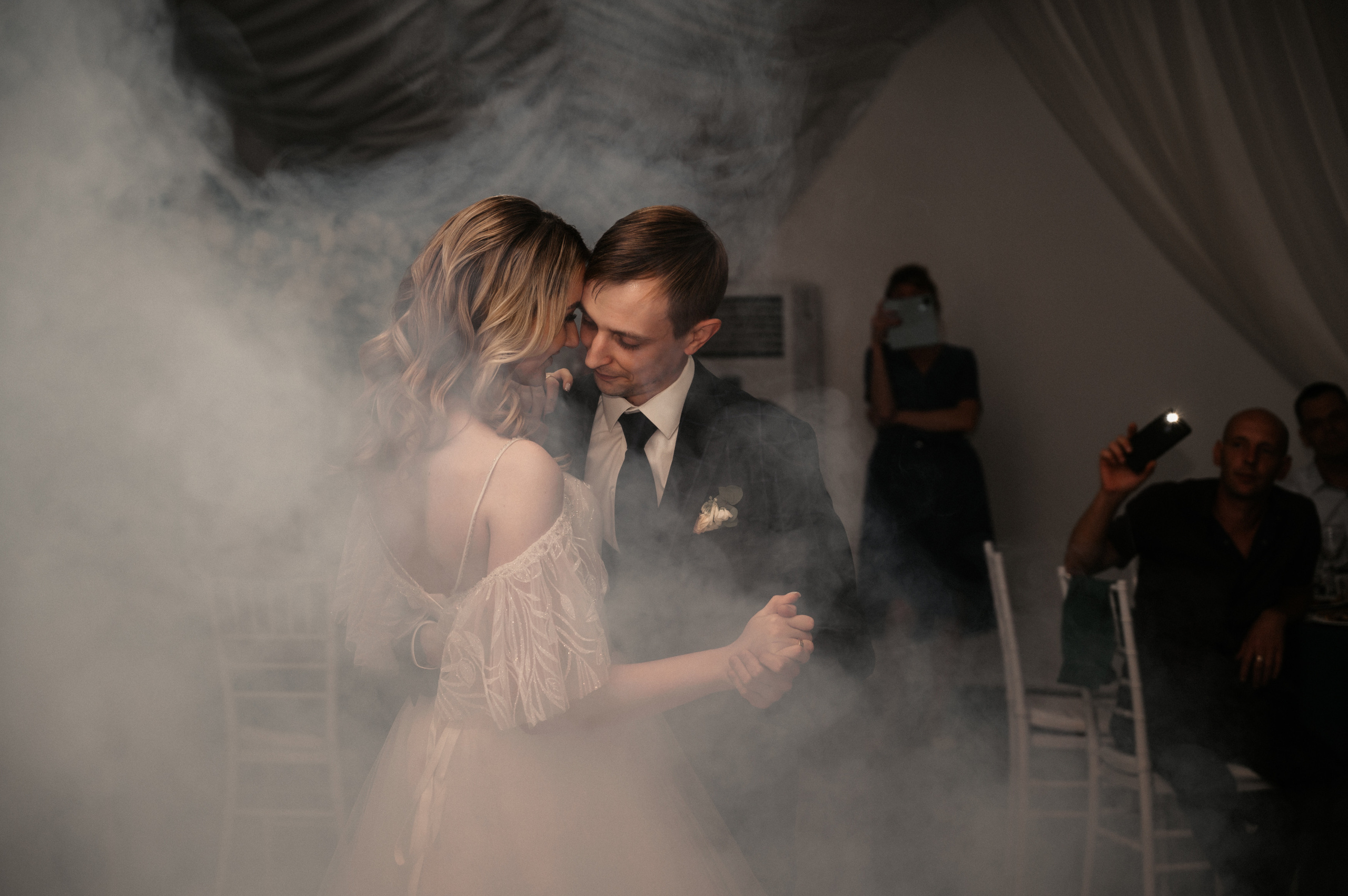 Счастливы и точка. Свадебный фотограф Александр Давыдов