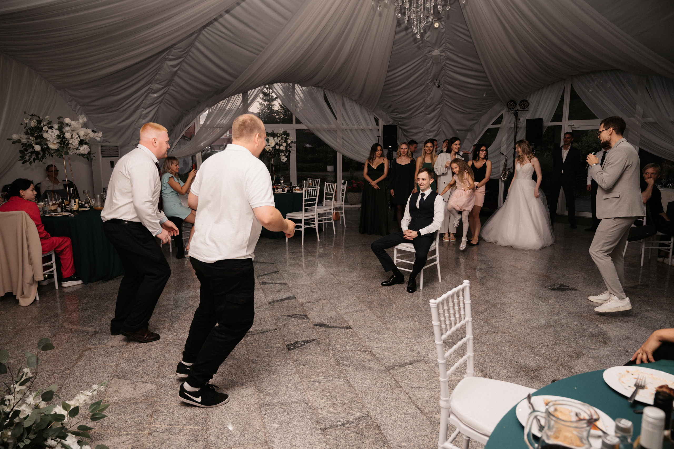 Счастливы и точка. Свадебный фотограф Александр Давыдов