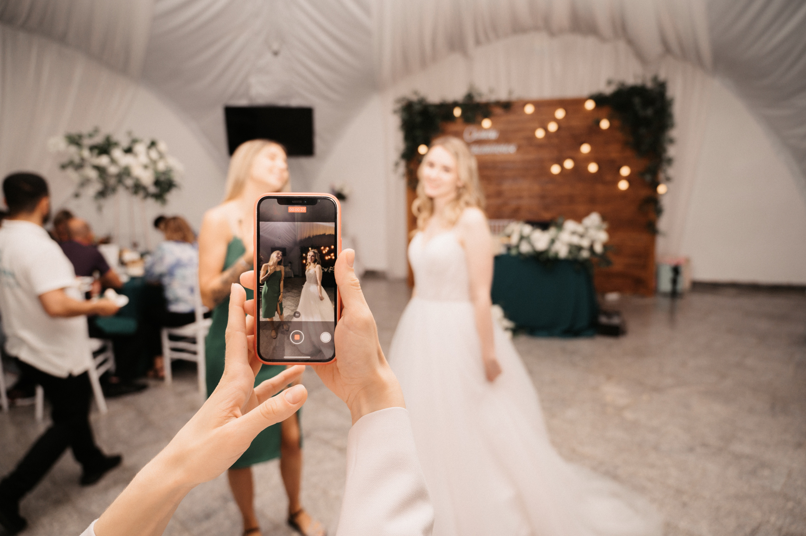 Счастливы и точка. Свадебный фотограф Александр Давыдов