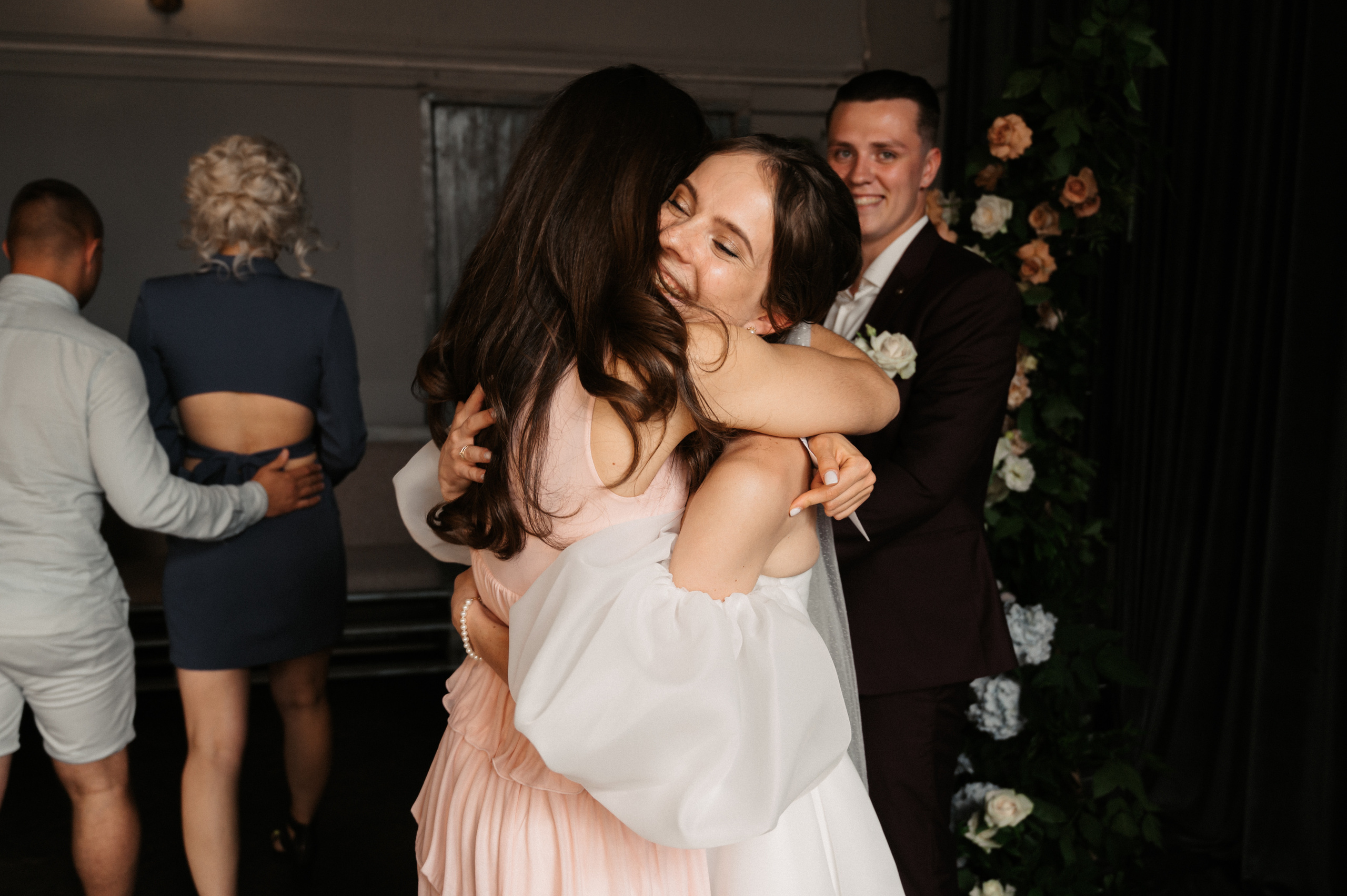 Искренне. Свадебный фотограф Александр Давыдов