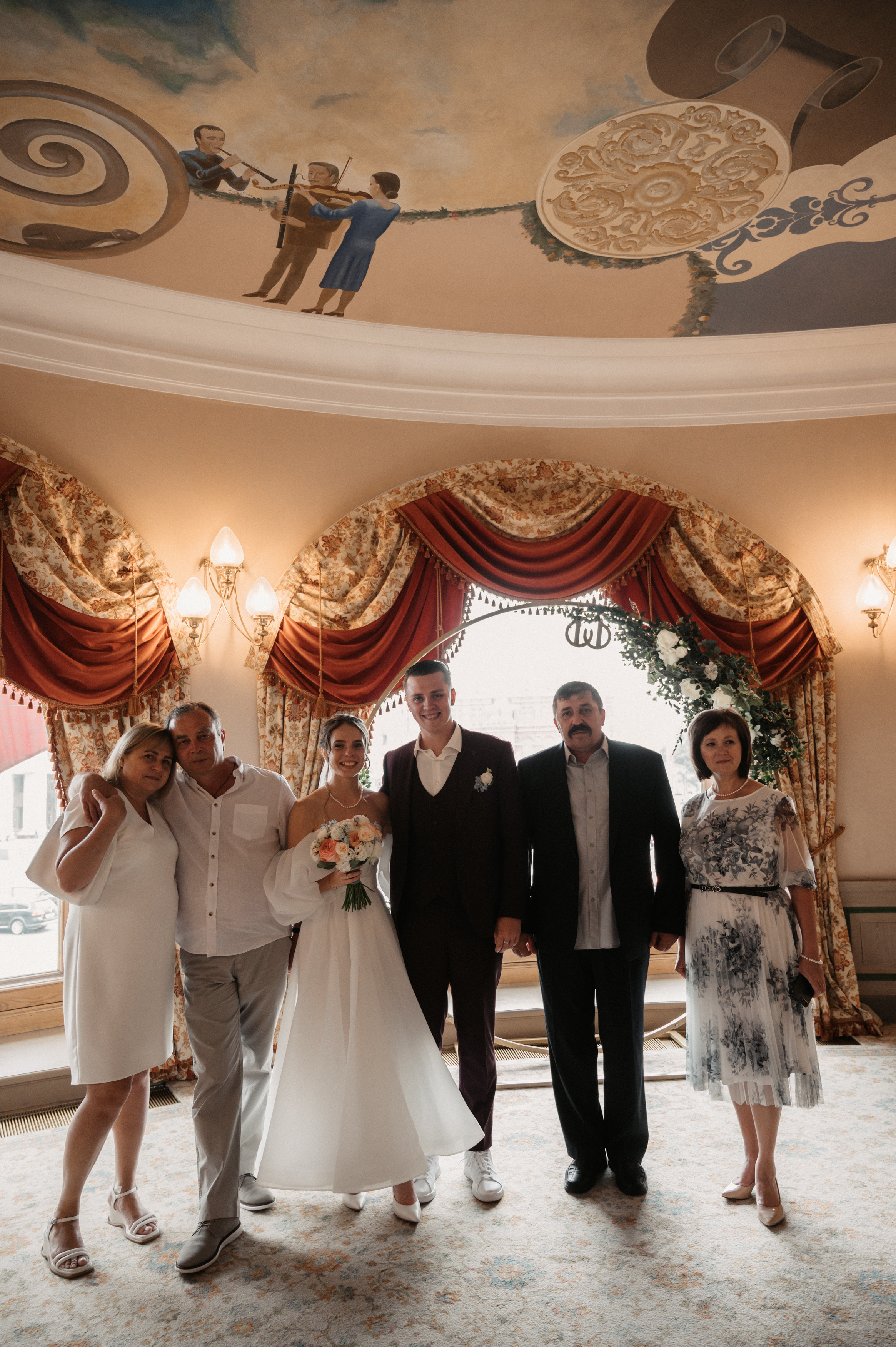 Искренне. Свадебный фотограф Александр Давыдов