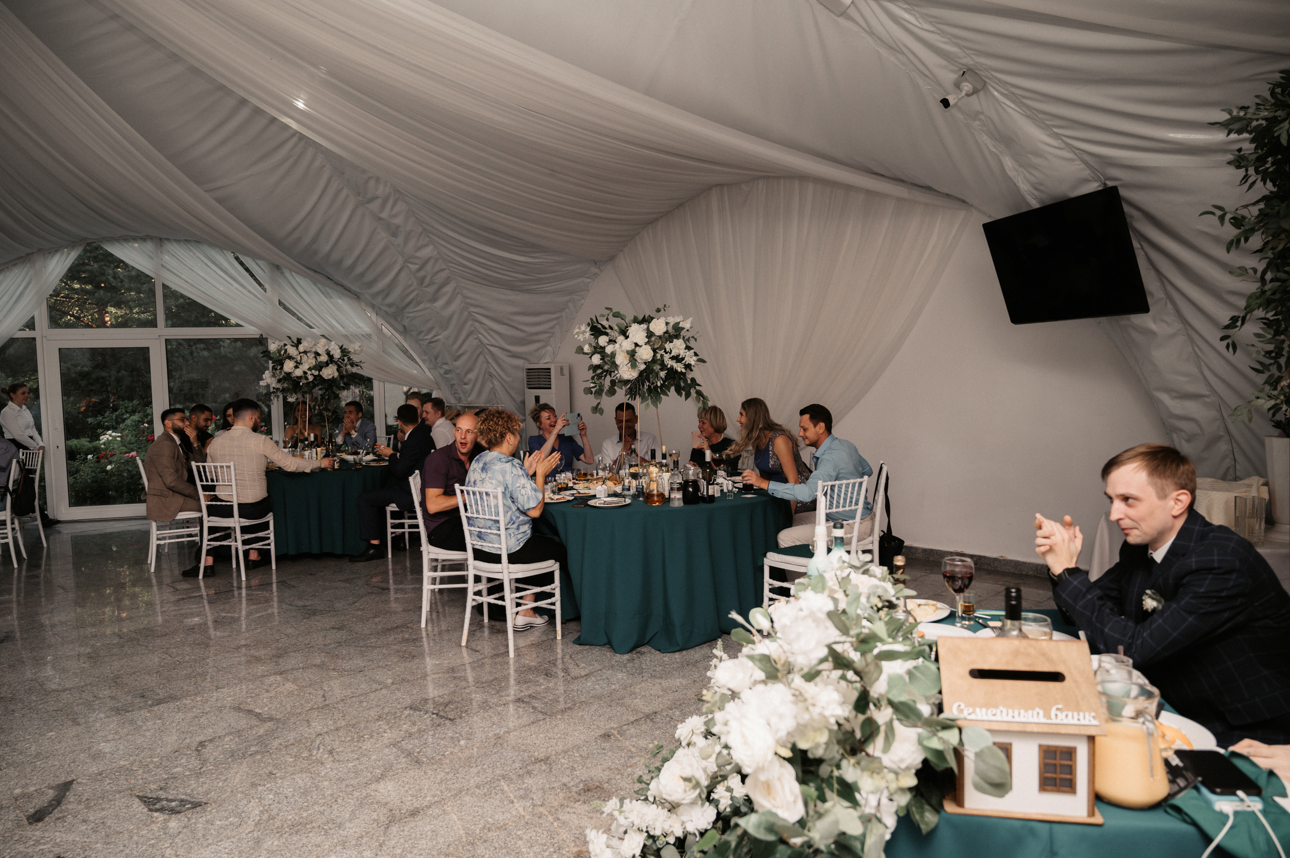 Счастливы и точка. Свадебный фотограф Александр Давыдов