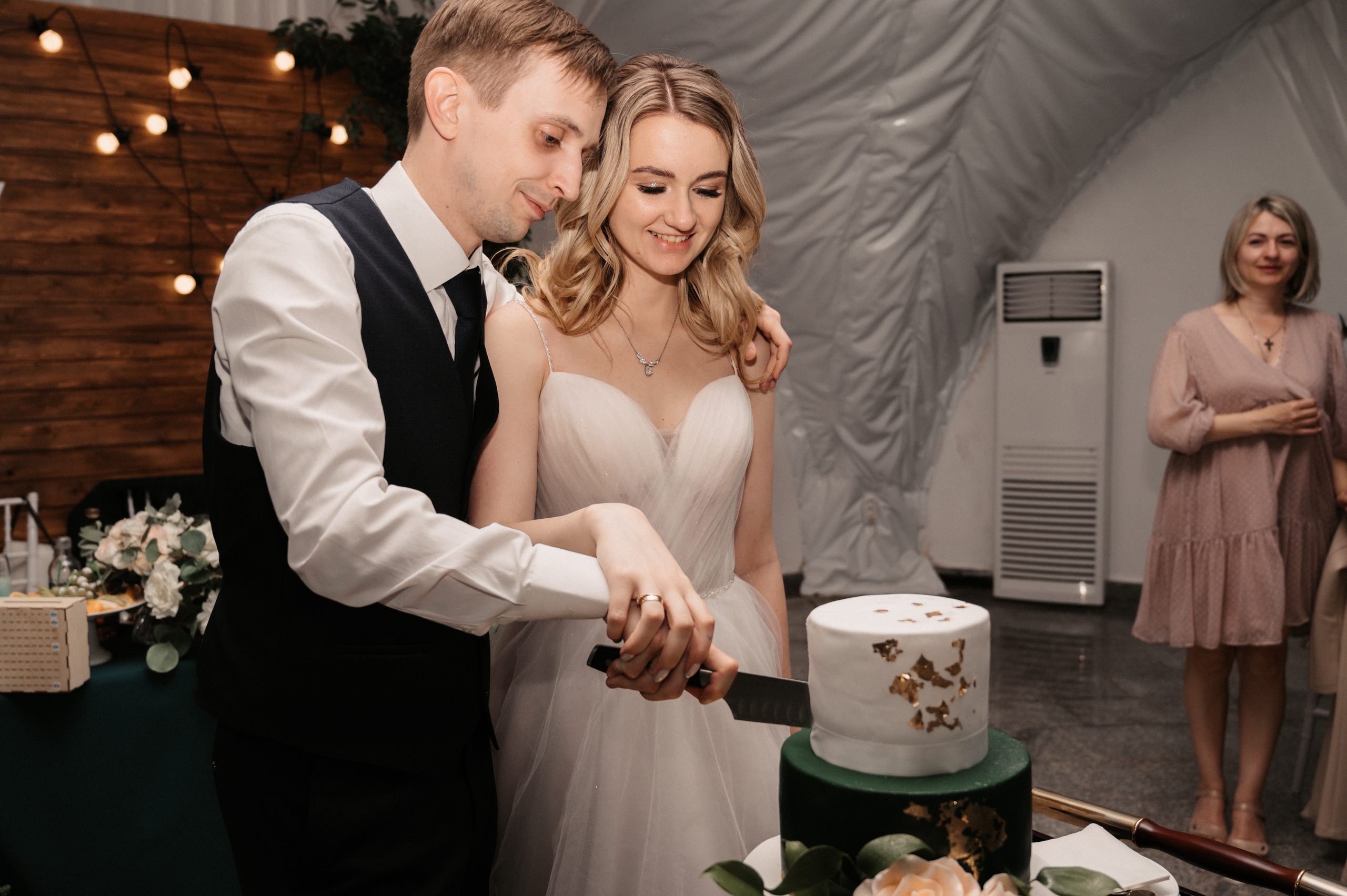 Счастливы и точка. Свадебный фотограф Александр Давыдов