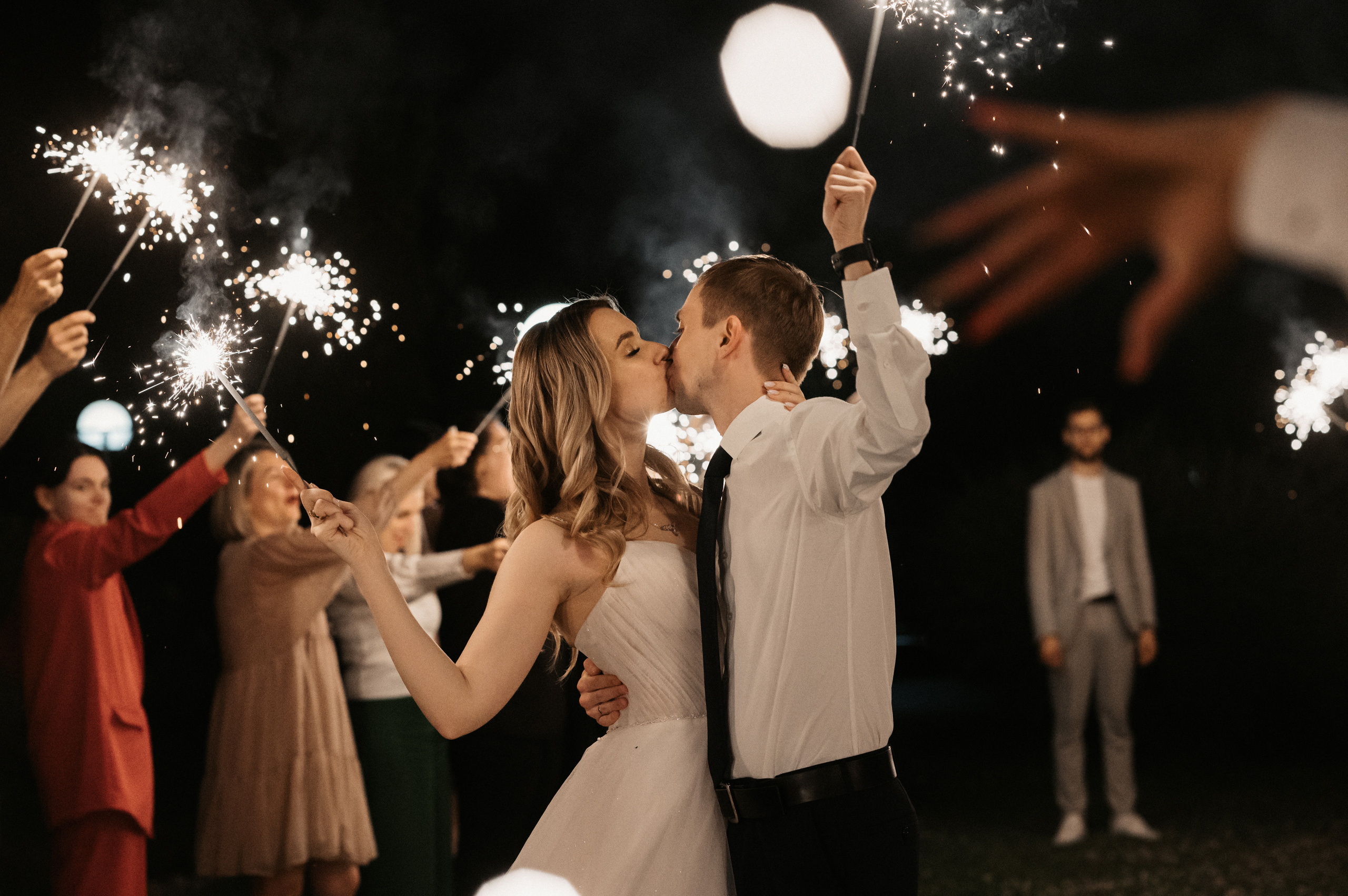 Счастливы и точка. Свадебный фотограф Александр Давыдов