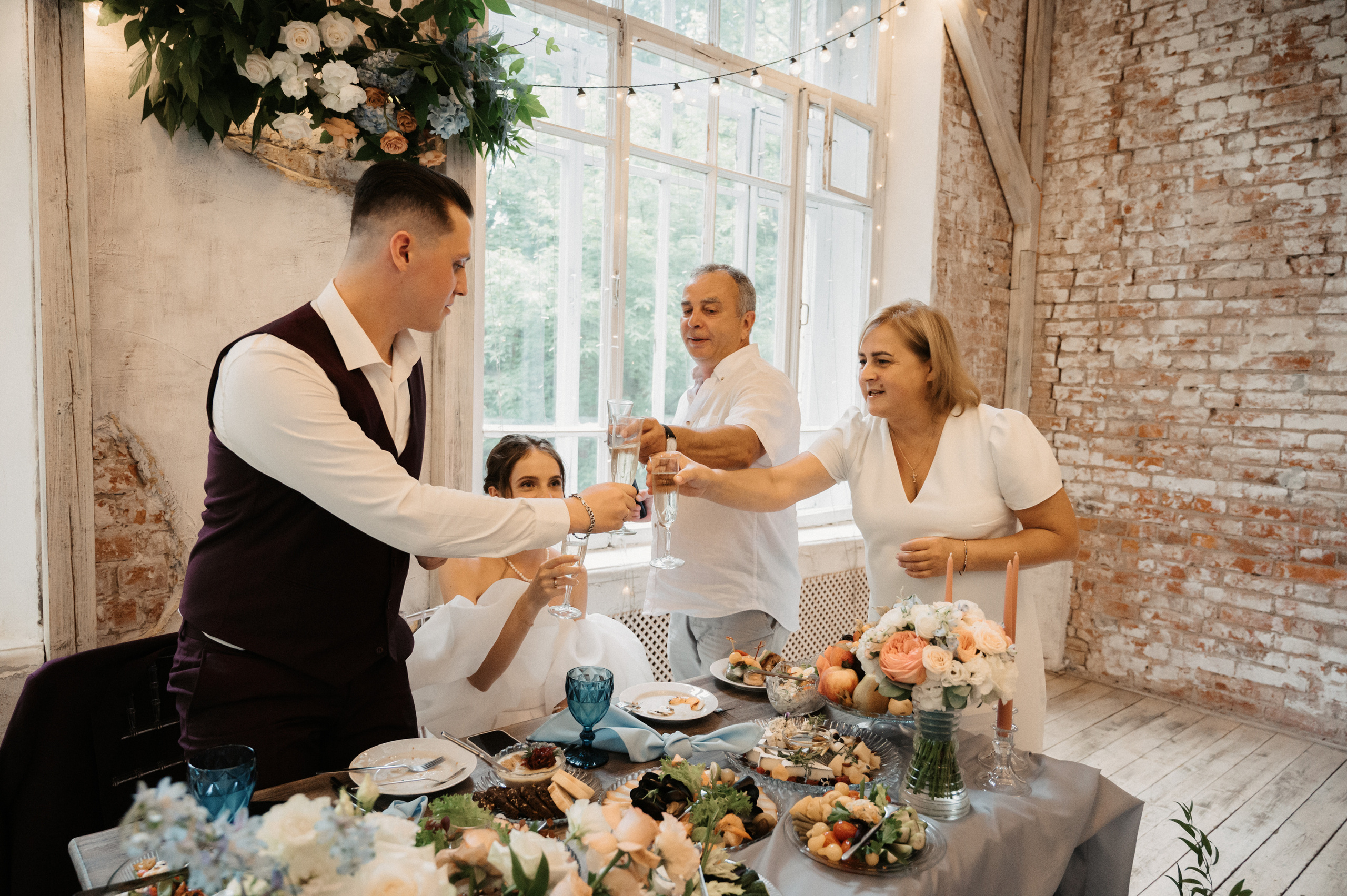Искренне. Свадебный фотограф Александр Давыдов