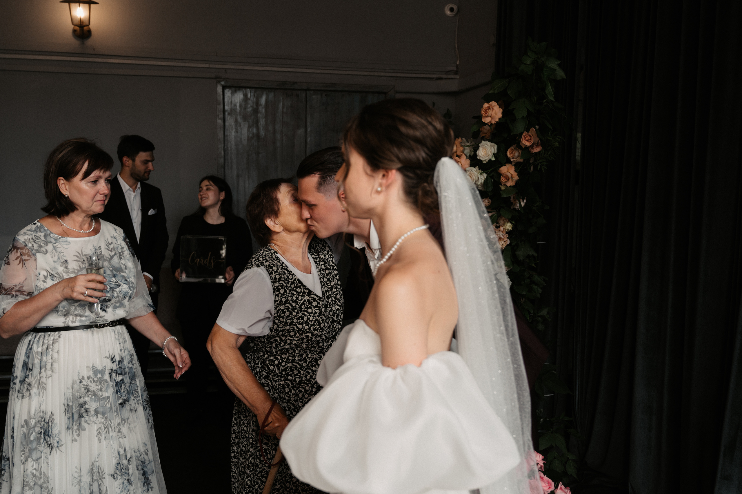 Искренне. Свадебный фотограф Александр Давыдов