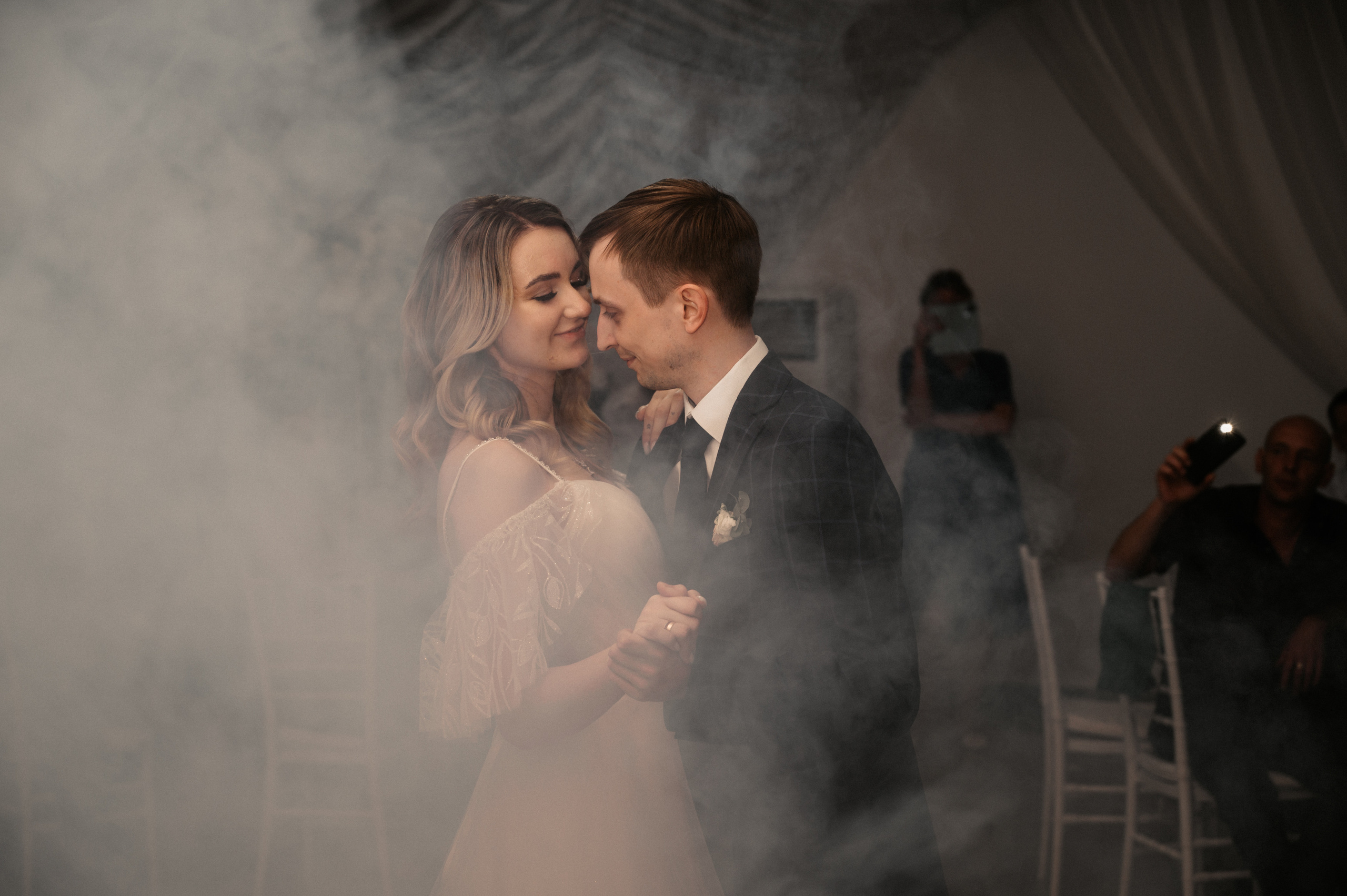 Счастливы и точка. Свадебный фотограф Александр Давыдов