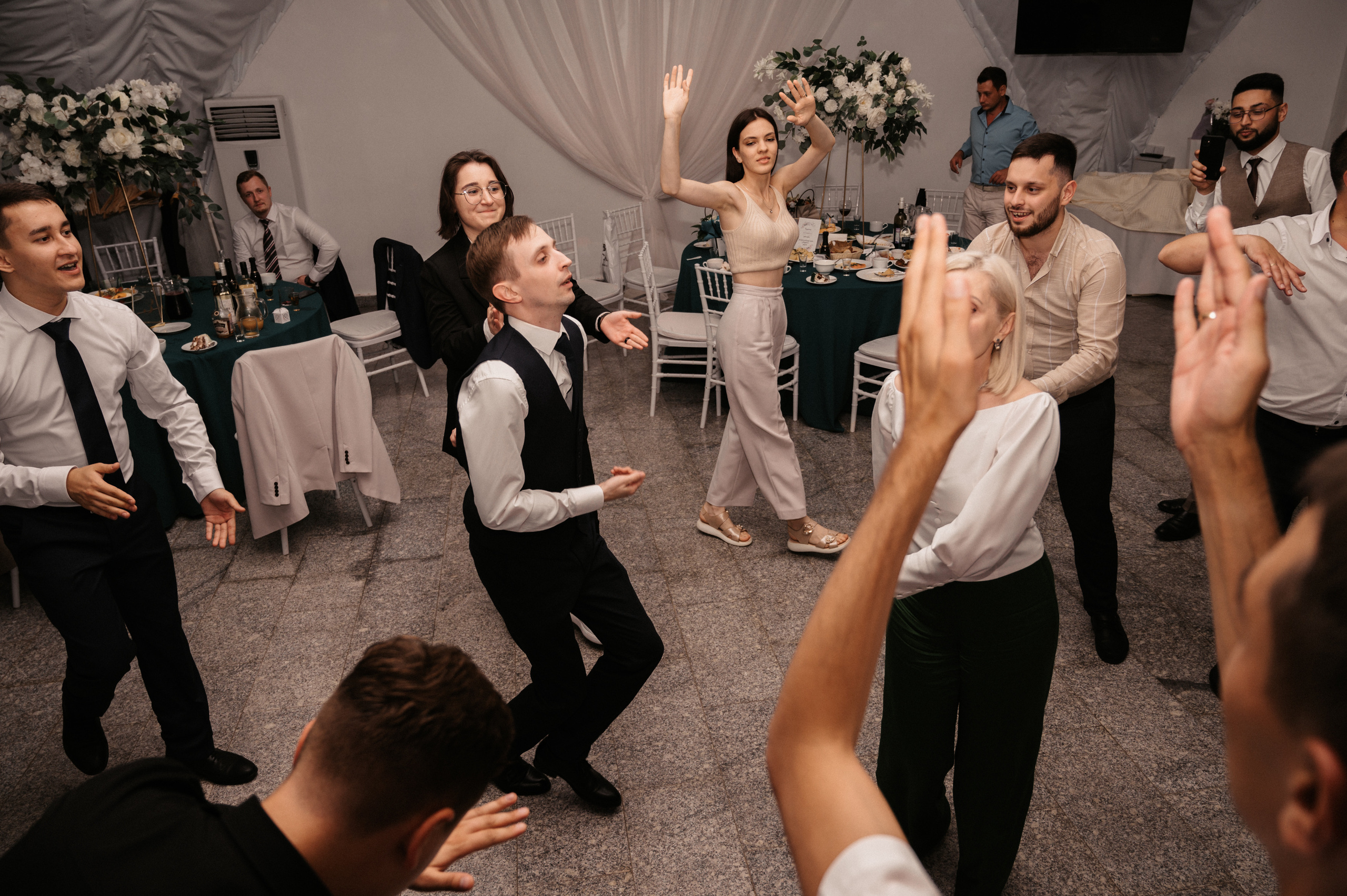 Счастливы и точка. Свадебный фотограф Александр Давыдов